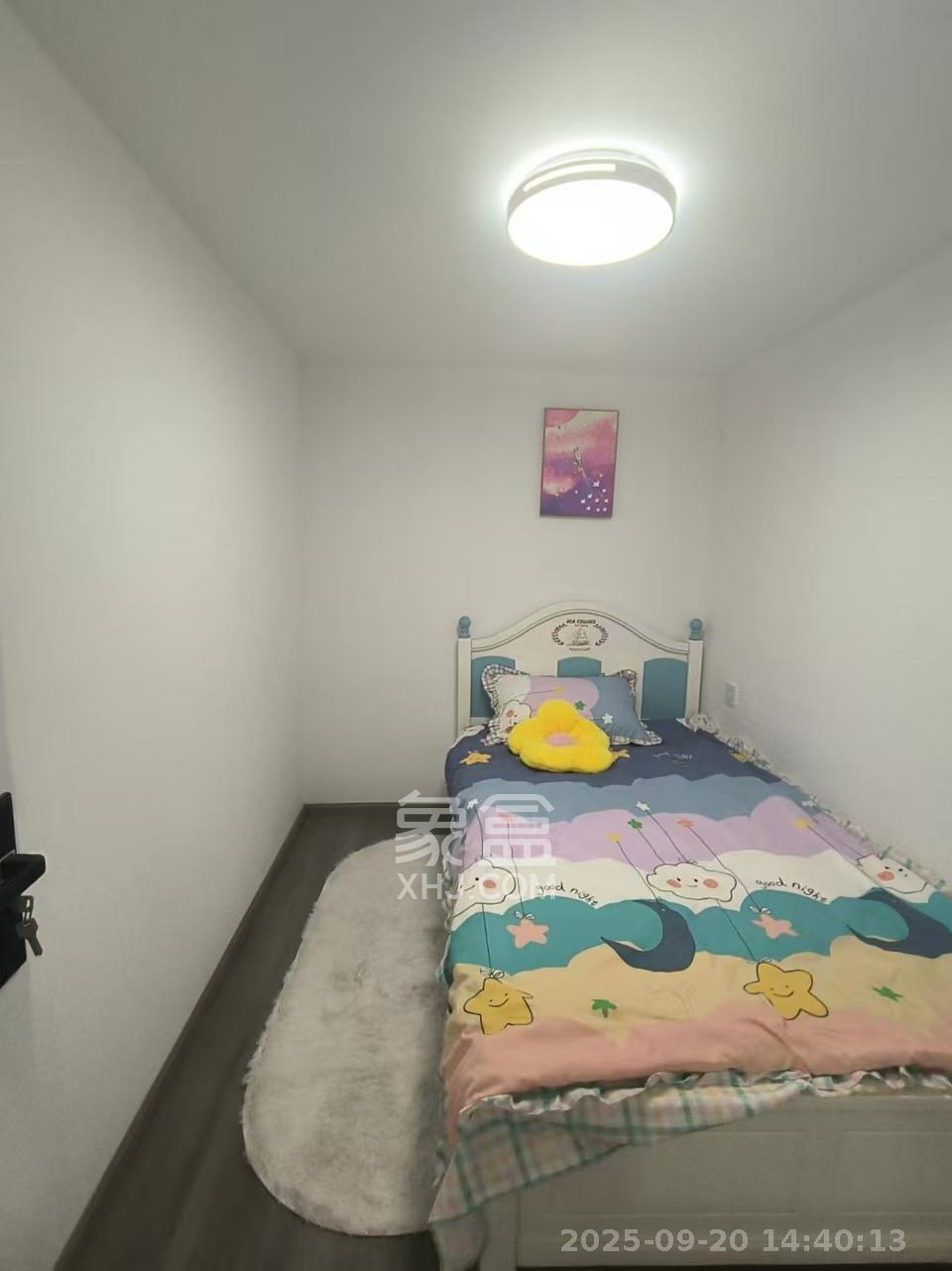 宏景名厦  3室1厅1卫    3000.0元/月室内图