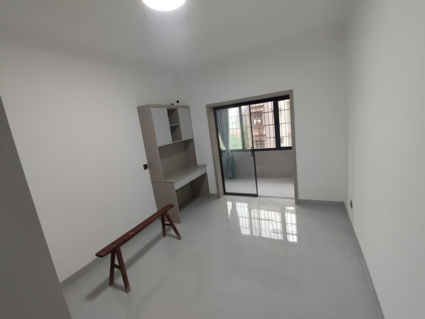 互助小区  3室2厅2卫   1900.00元/月室内图