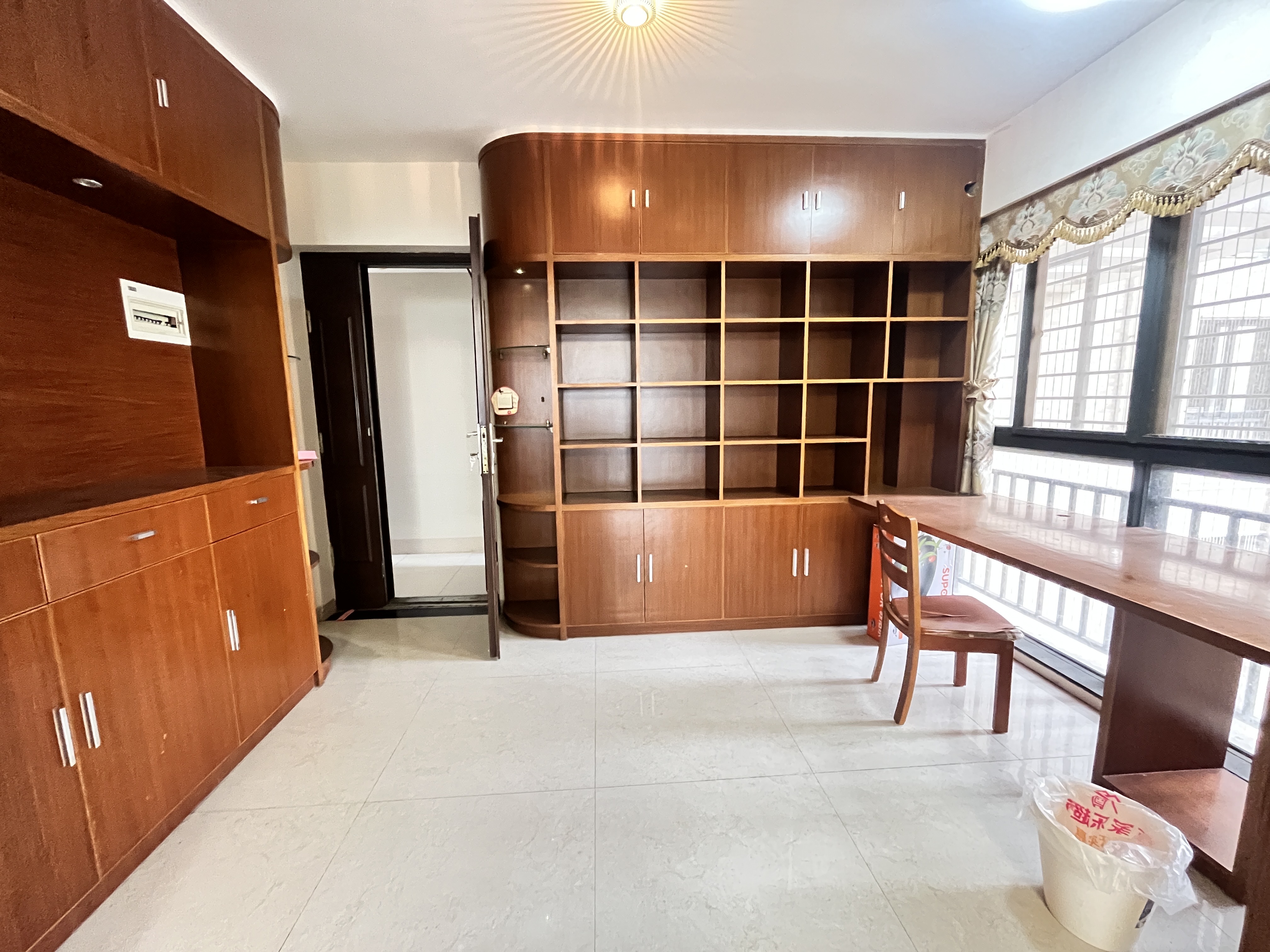 环强御景湾  3室2厅2卫   3600.00元/月室内图