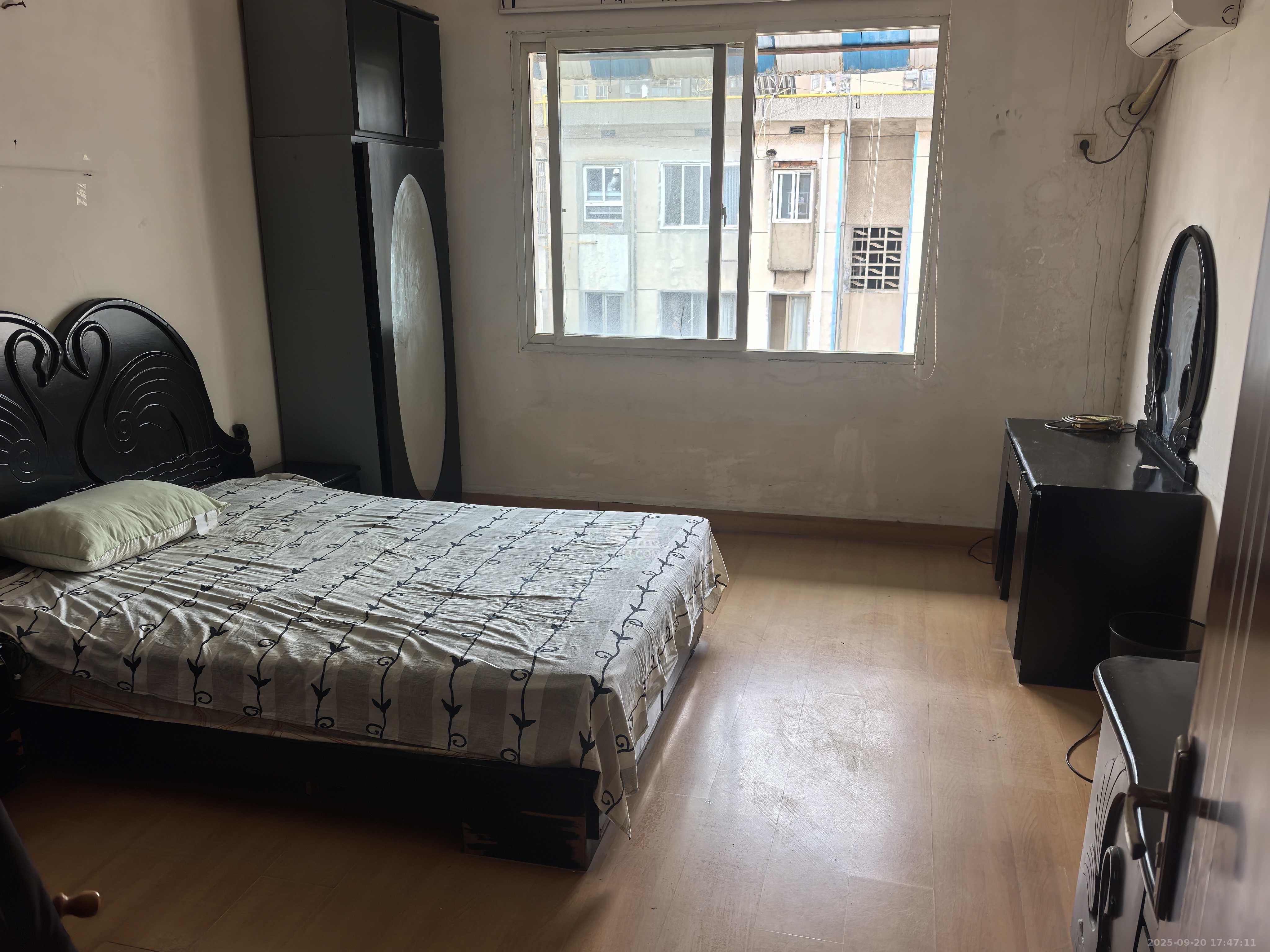 南园小区 2室2厅1卫 1400.0元/月 南园小区 2室2厅1卫 1400.0元/月室内图