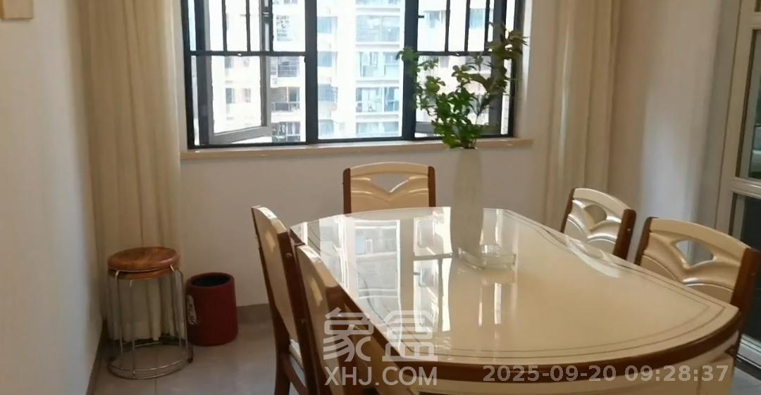 深业喜汇  4室2厅2卫    3200.0元/月 深业喜汇  4室2厅2卫    3200.0元/月