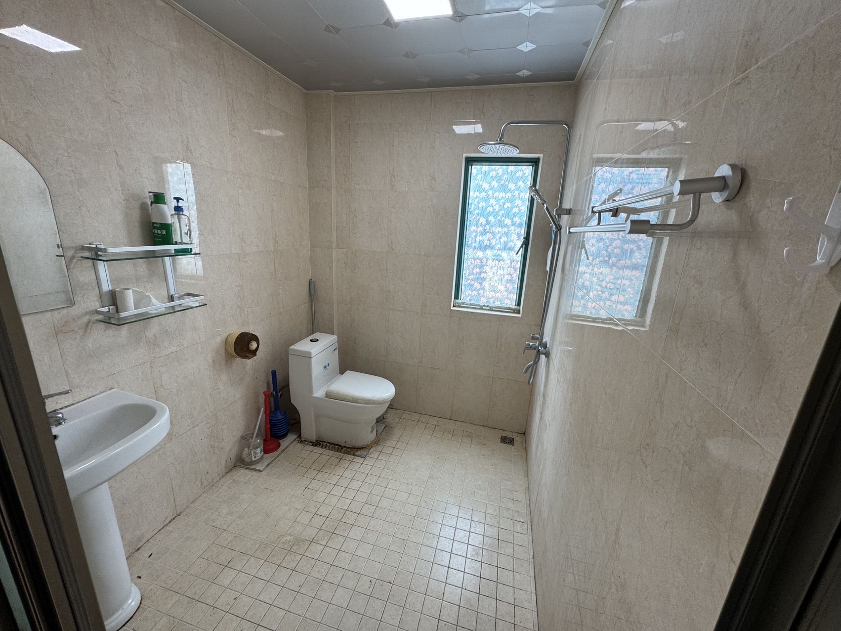 上城名都 3室2厅2卫 3000.0元/月 上城名都 3室2厅2卫 3000.0元/月室内图