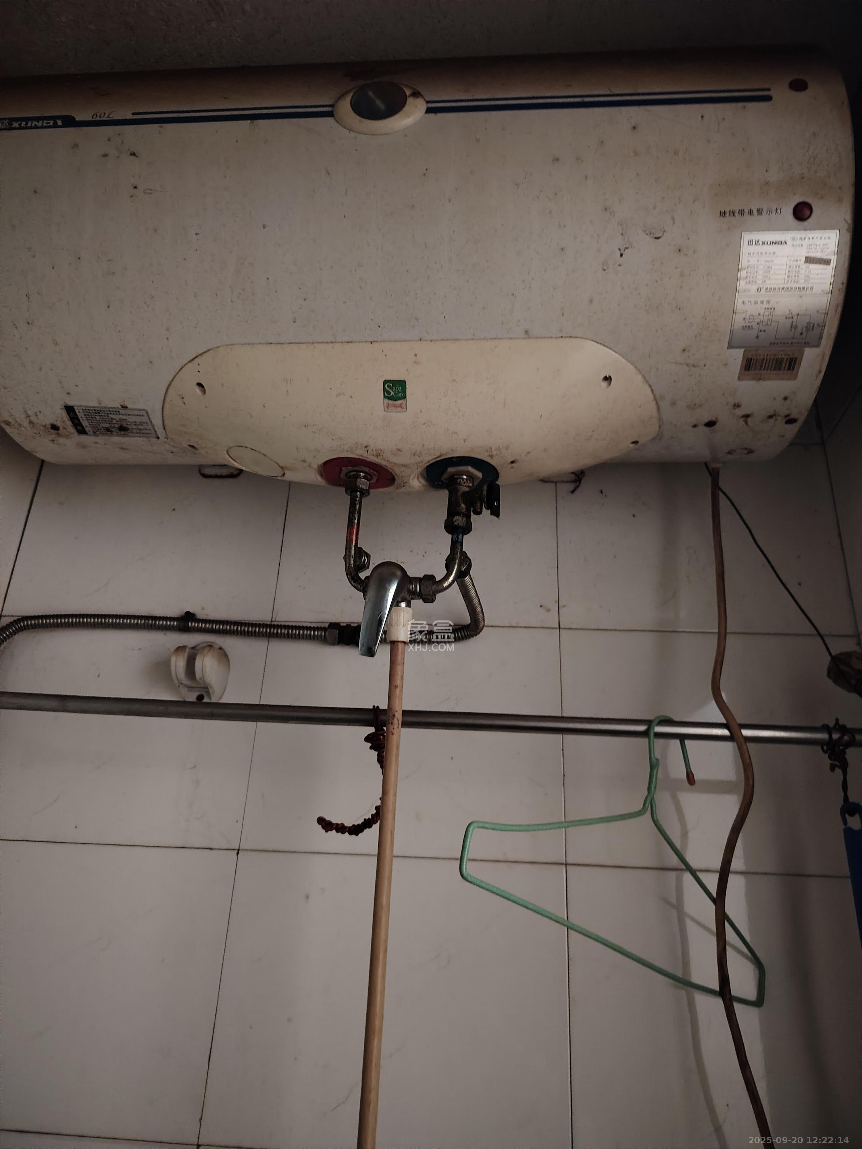 新星小区  1室1厅1卫    700.0元/月室内图