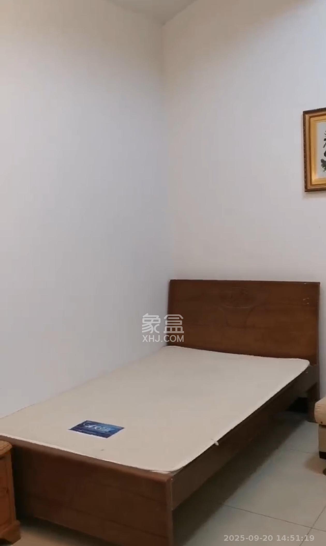 城西安置小区  1室0厅0卫    1500.0元/月室内图