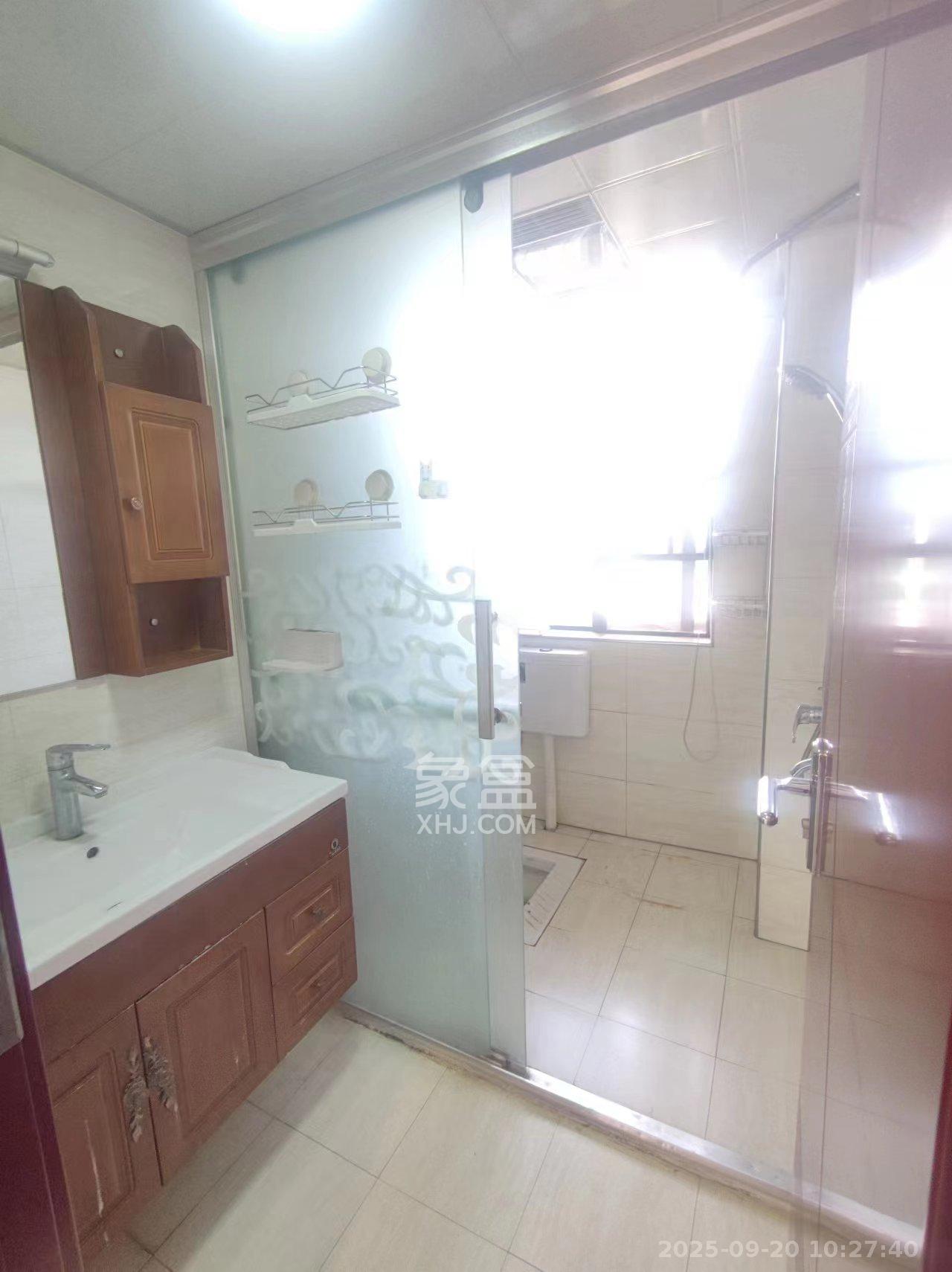 好望谷 2室2厅1卫 1600.0元/月 好望谷 2室2厅1卫 1600.0元/月室内图