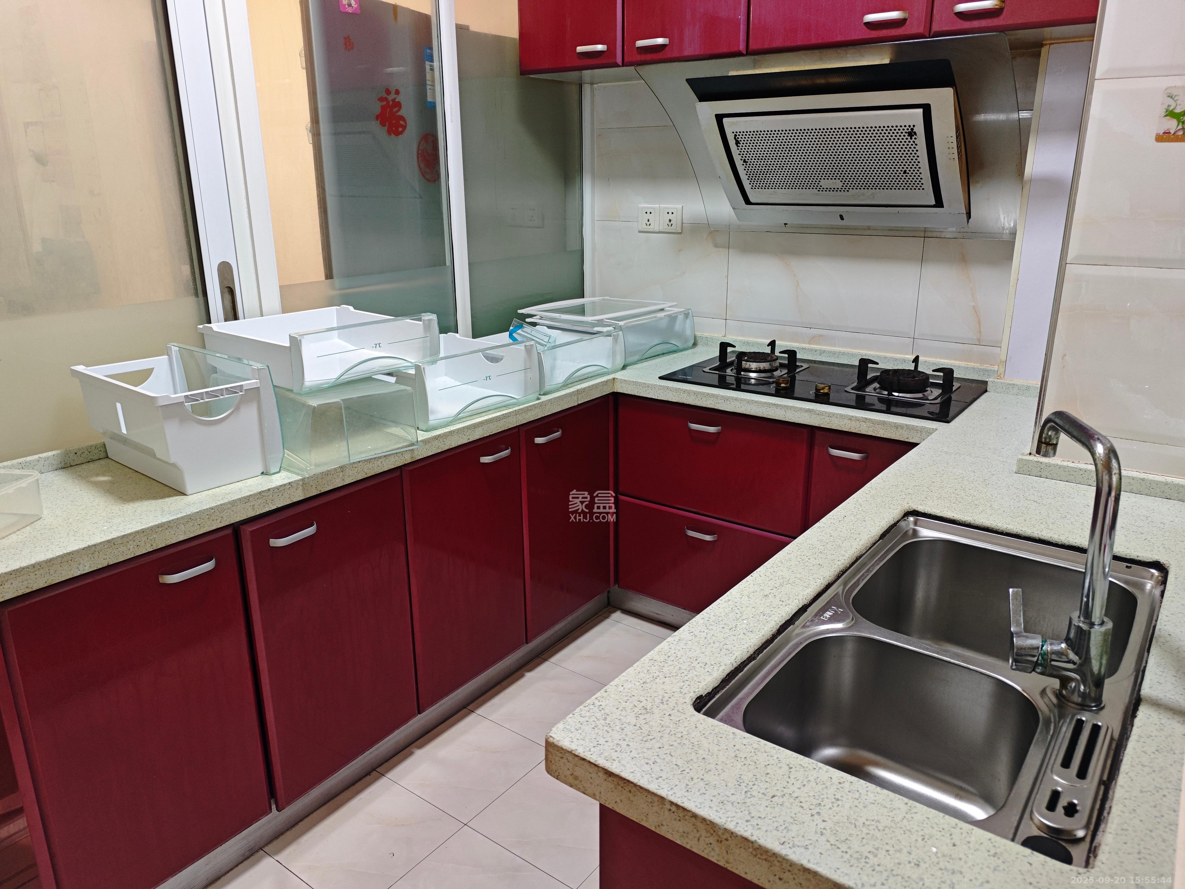 丽都桃源(金峰北院二期) 2室2厅1卫 1850.0元/月 丽都桃源(金峰北院二期) 2室2厅1卫 1850.0元/月室内图