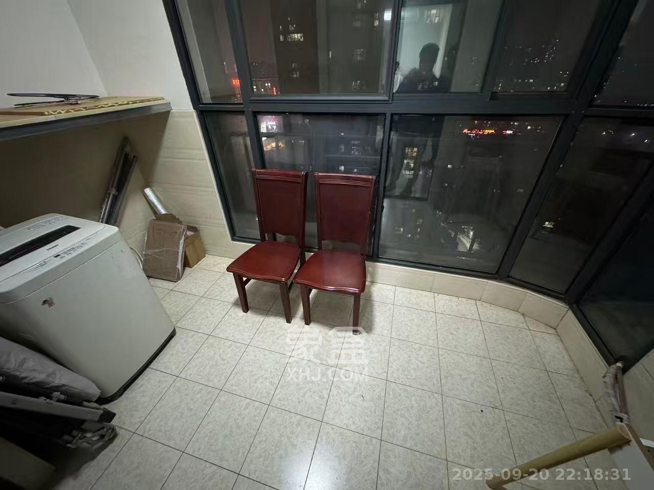 永祺西京  2室2厅1卫    2450.0元/月室内图