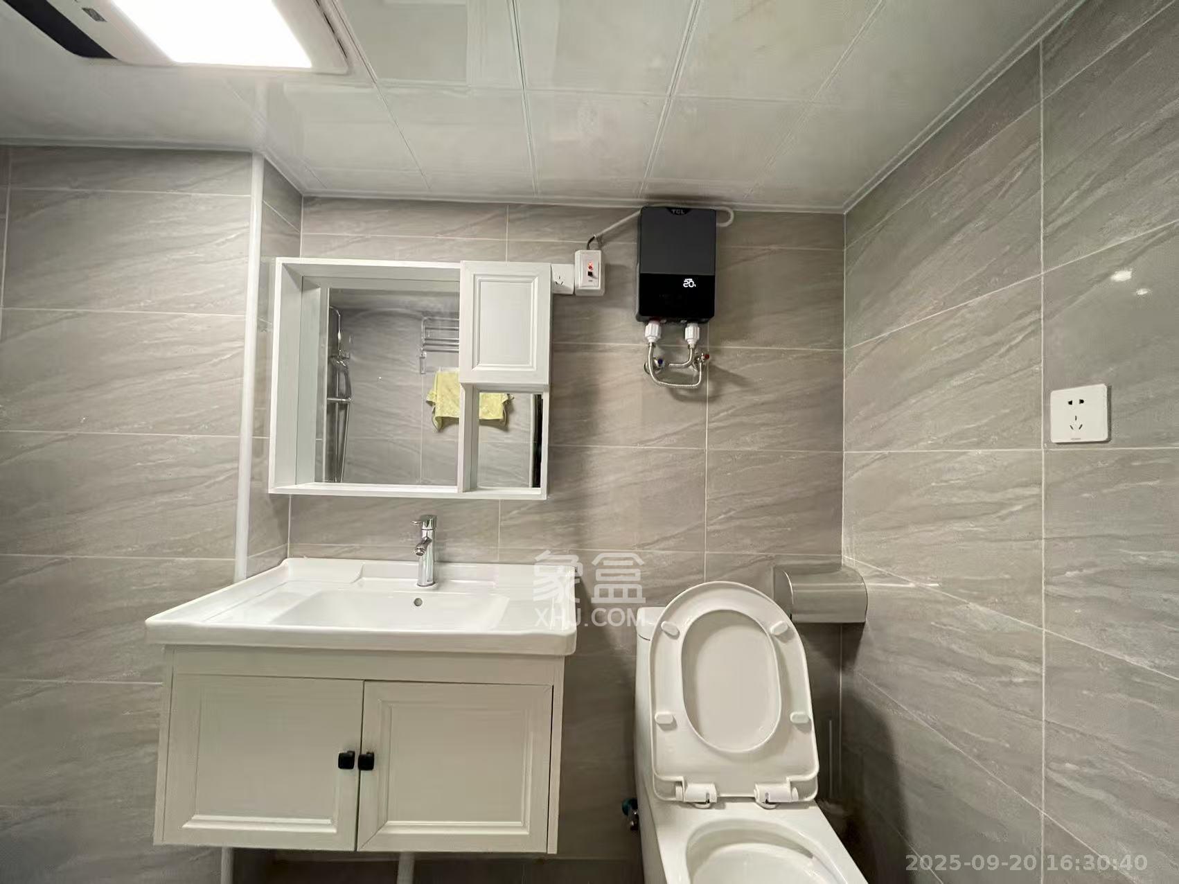 建发央玺(建发泱玺雅苑) 1室0厅0卫 2200.0元/月 建发央玺(建发泱玺雅苑) 1室0厅0卫 2200.0元/月室内图