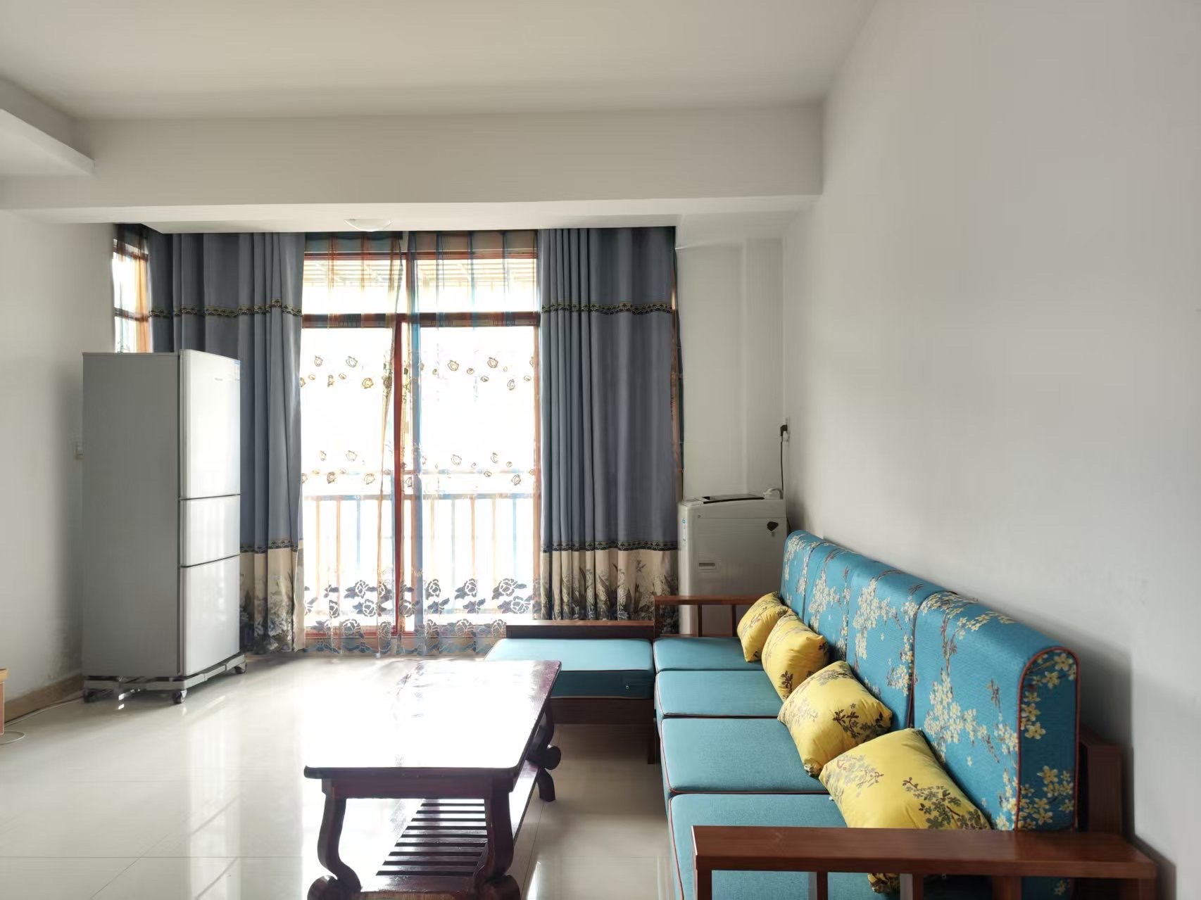 欣业苑 2室2厅1卫 1200.0元/月 欣业苑 2室2厅1卫 1200.0元/月室内图