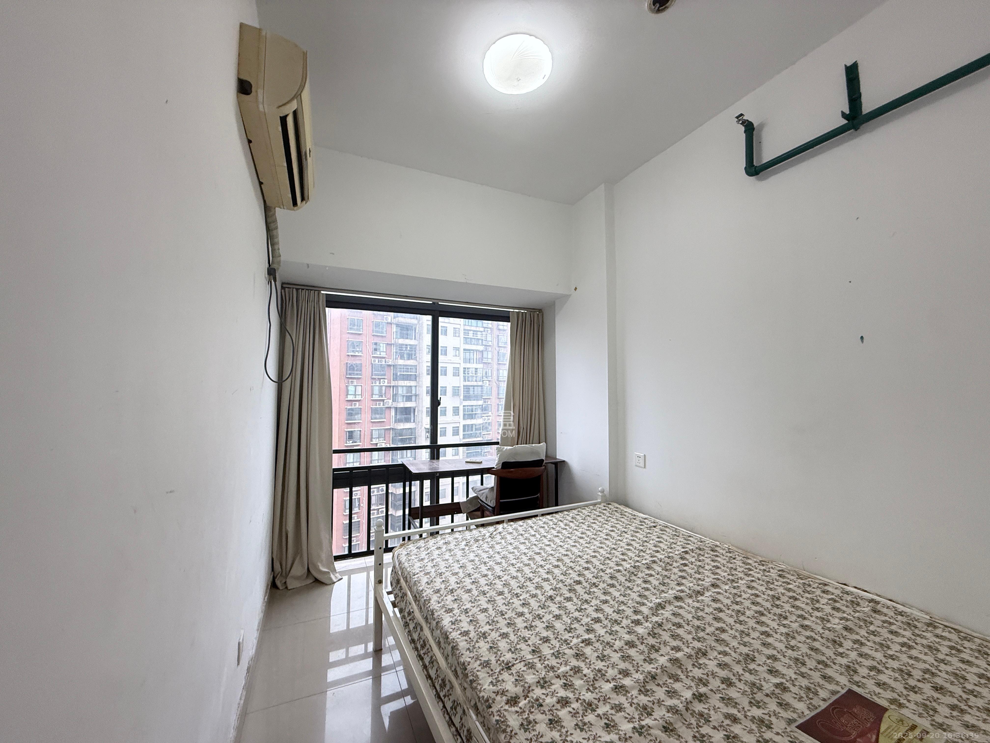 时代公馆 1室1厅1卫 1500.0元/月 时代公馆 1室1厅1卫 1500.0元/月室内图