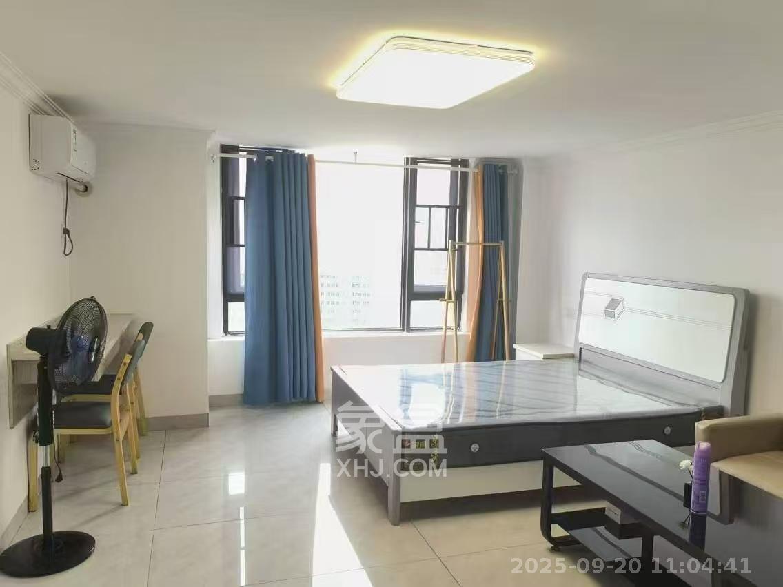 世茂璀璨天城公寓  1室1厅1卫    1580.0元/月室内图