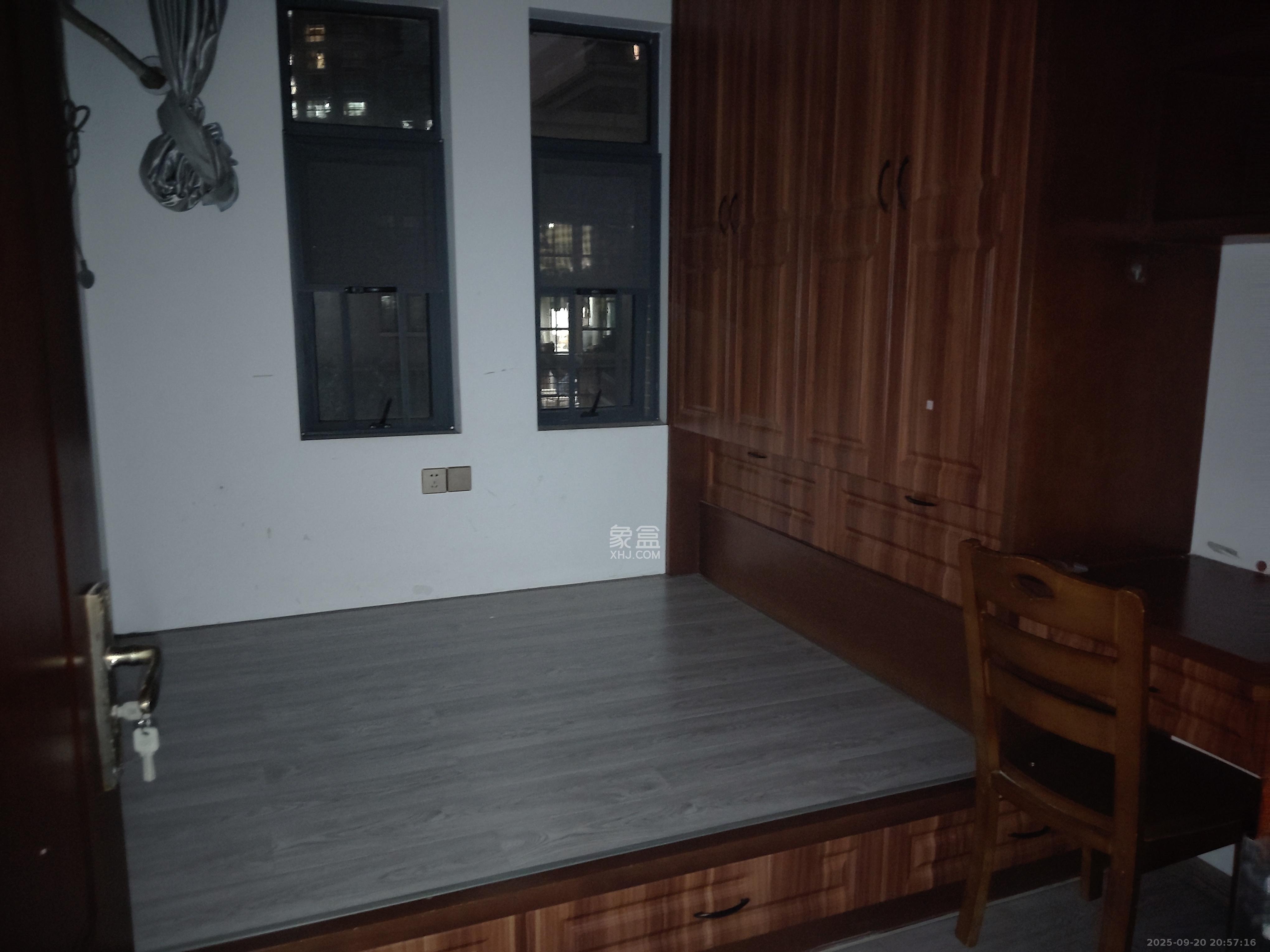 丰源国际  3室1厅1卫    2000.0元/月 丰源国际  3室1厅1卫    2000.0元/月