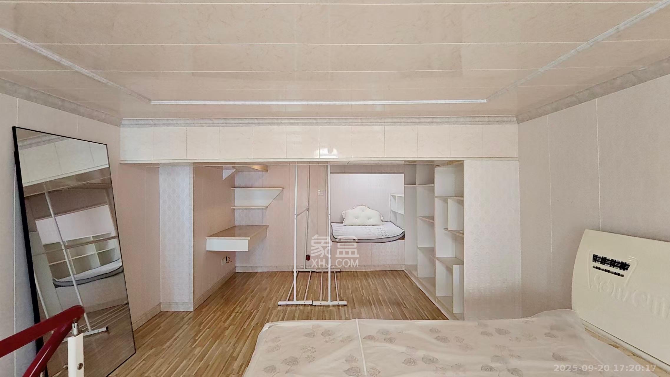 洋湖时代 1室1厅1卫 1400.0元/月 洋湖时代 1室1厅1卫 1400.0元/月室内图