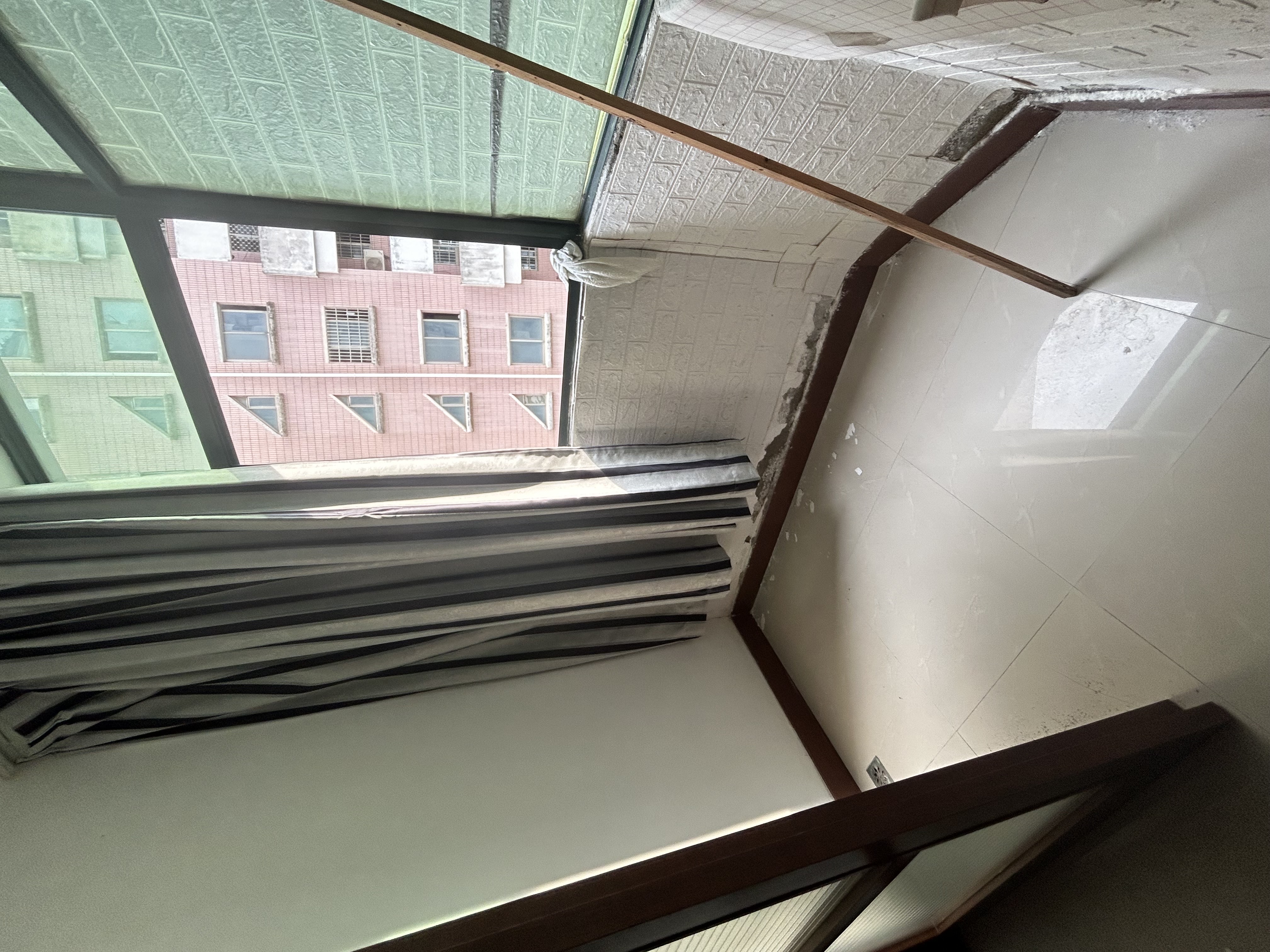 怡景花园  3室2厅1卫    2800.0元/月室内图