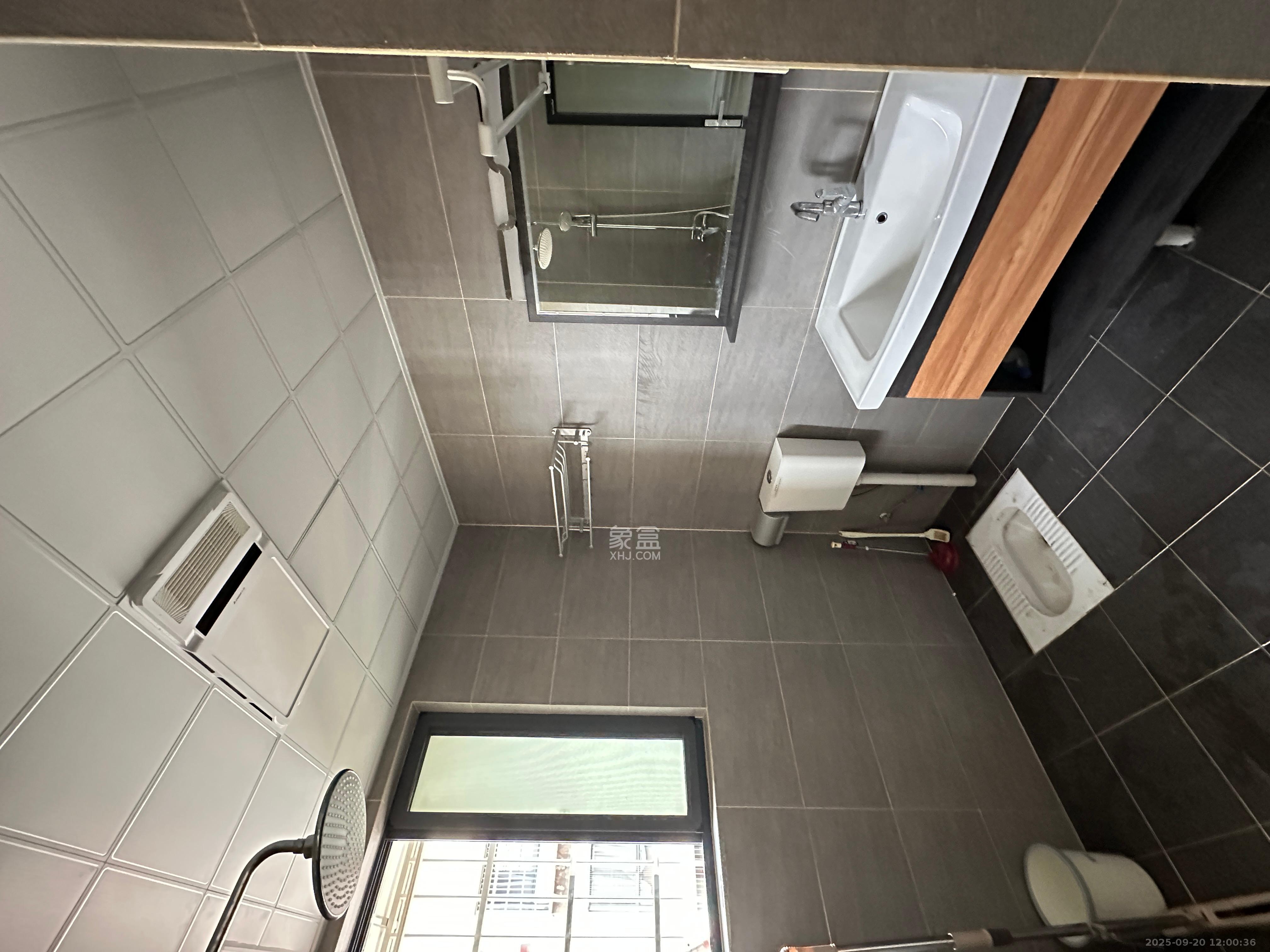 黑金时代广场 2室2厅1卫 1800.0元/月 黑金时代广场 2室2厅1卫 1800.0元/月室内图