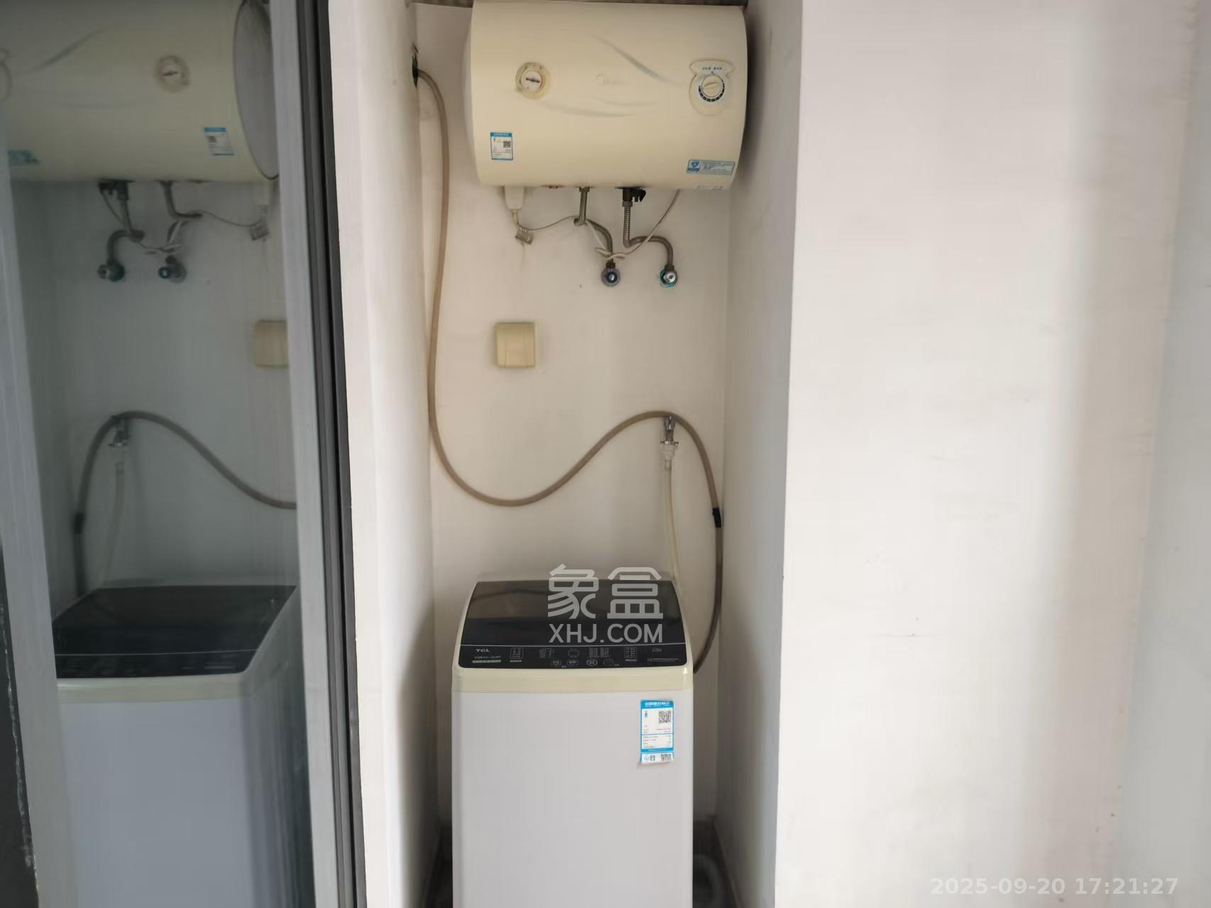 万科白鹭郡 1室1厅1卫 1300.0元/月 万科白鹭郡 1室1厅1卫 1300.0元/月室内图