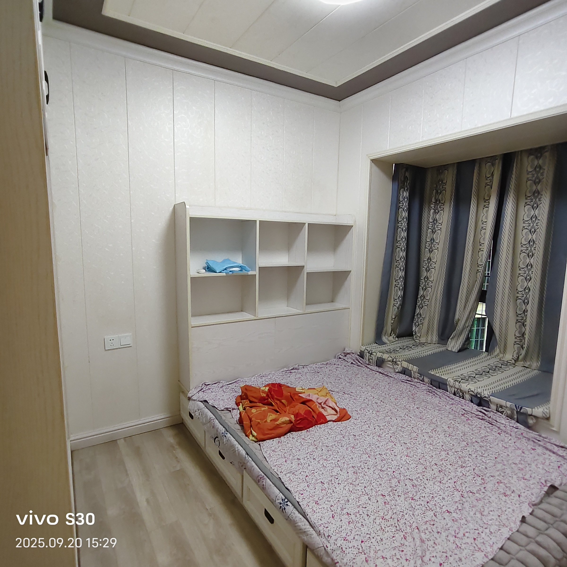 中国铁建金色蓝庭 2室1厅1卫 1800.0元/月 中国铁建金色蓝庭 2室1厅1卫 1800.0元/月室内图