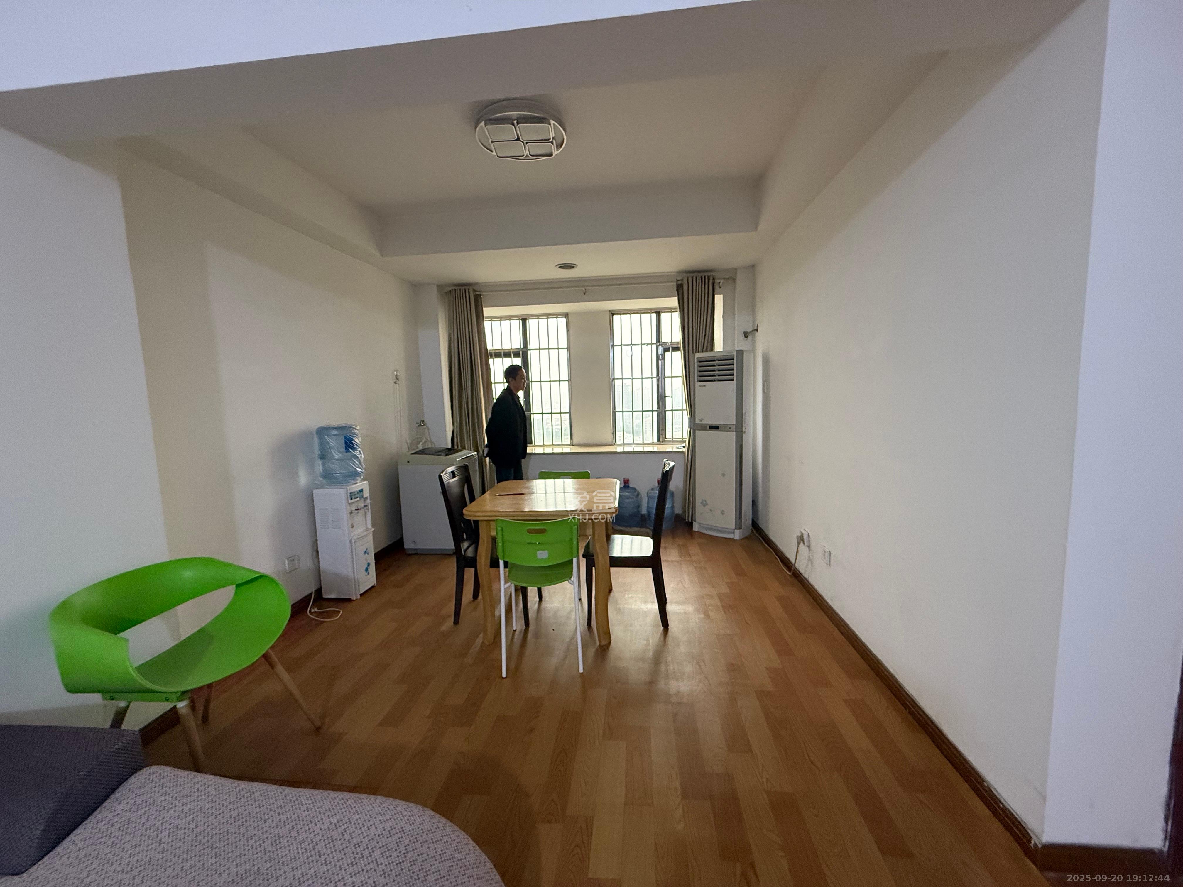 爱都（IDO）  2室2厅1卫    1800.0元/月室内图