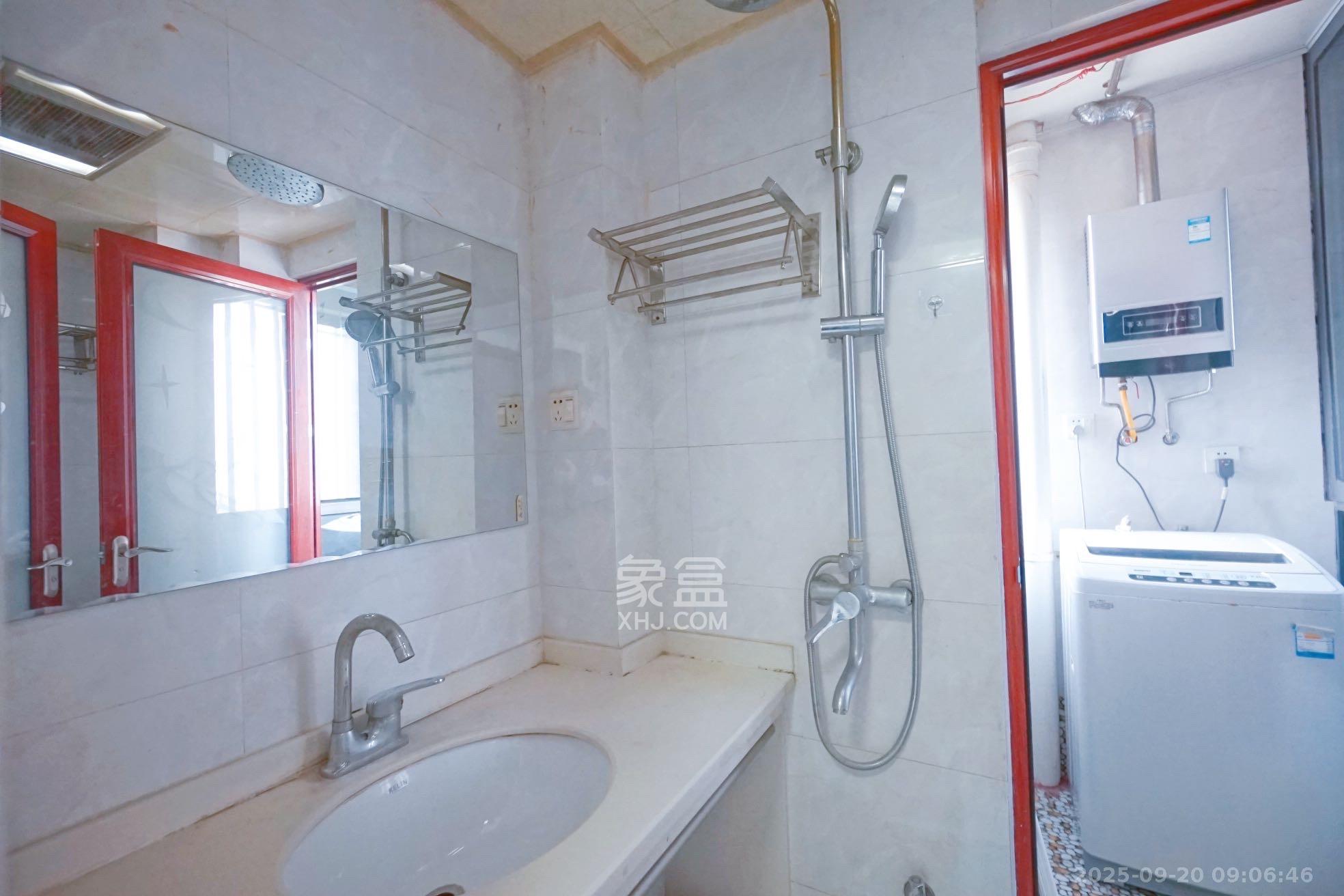 湘域相遇 2室1厅1卫 2400.0元/月 湘域相遇 2室1厅1卫 2400.0元/月室内图