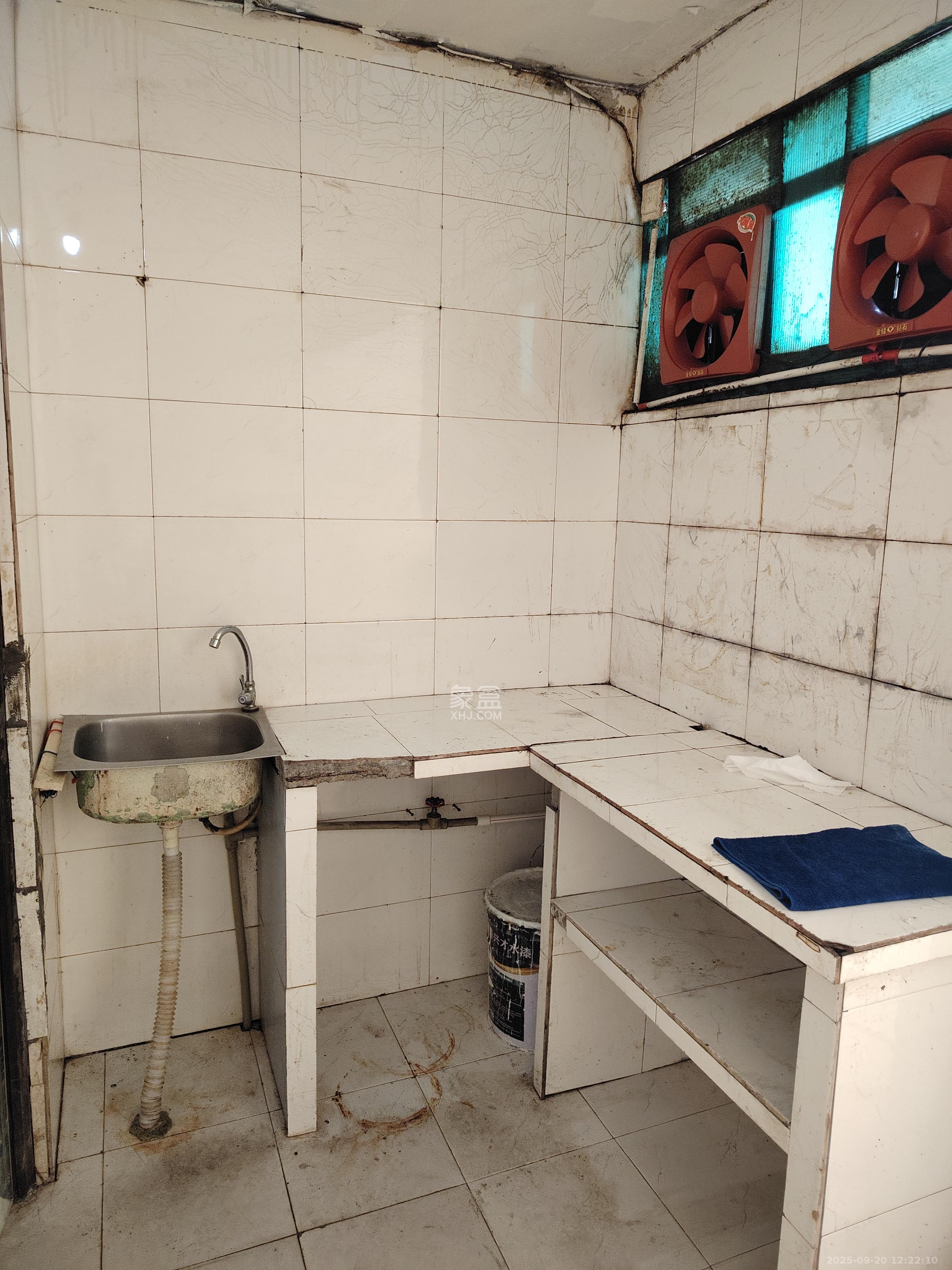 新星小区  1室1厅1卫    700.0元/月室内图