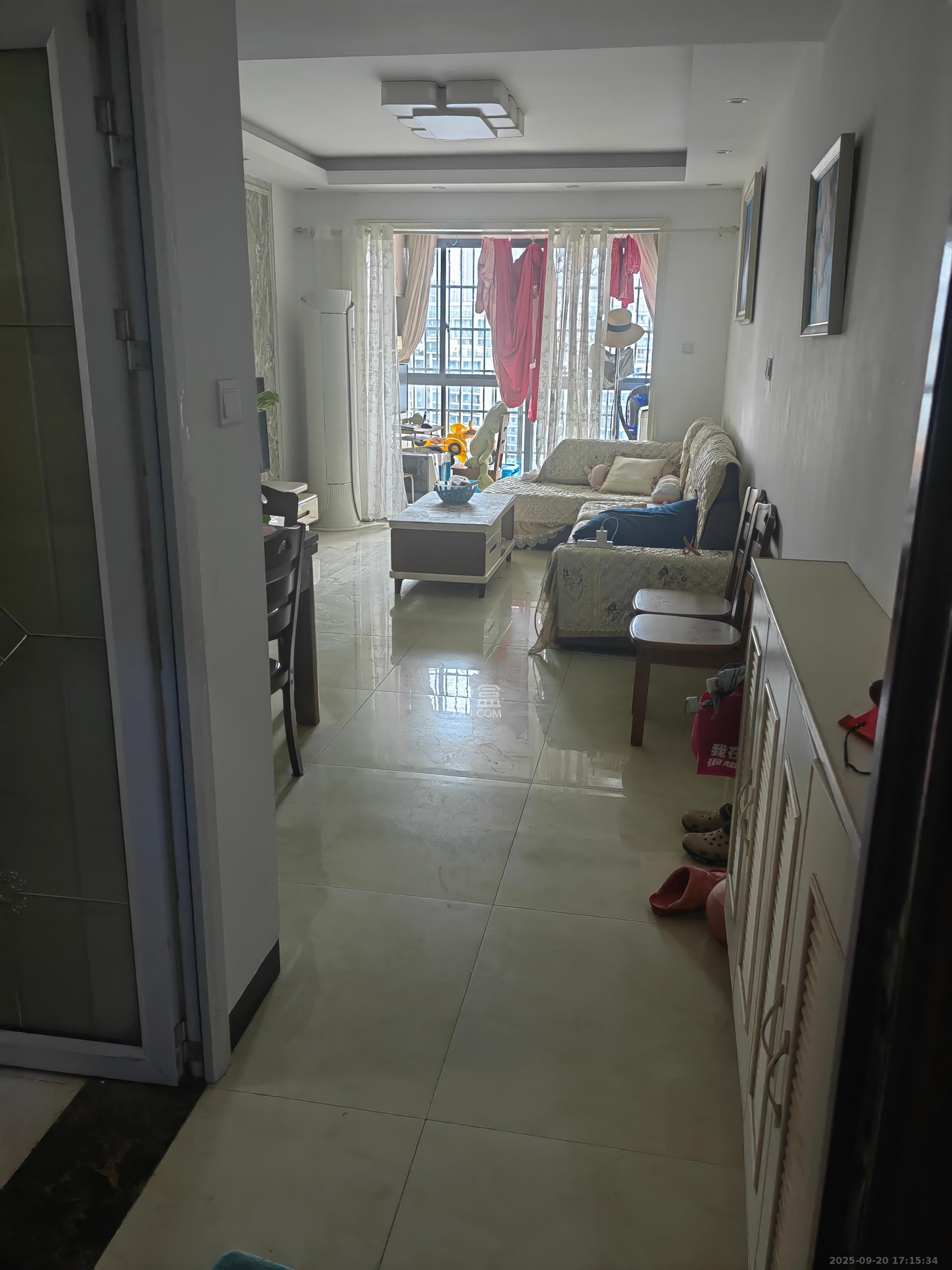 谷山庭院二期 2室2厅1卫 2200.0元/月 谷山庭院二期 2室2厅1卫 2200.0元/月室内图