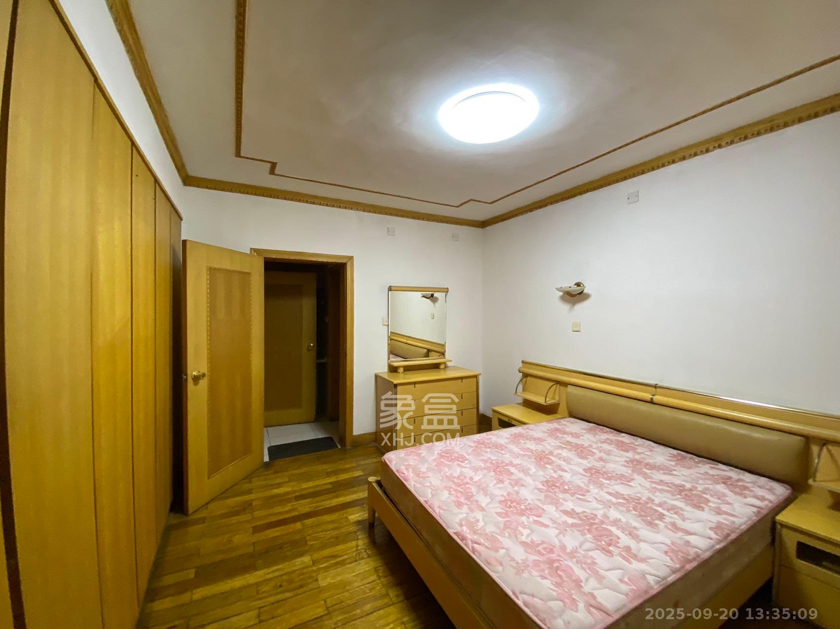 紫荆花园 2室2厅1卫 2000.0元/月 紫荆花园 2室2厅1卫 2000.0元/月室内图