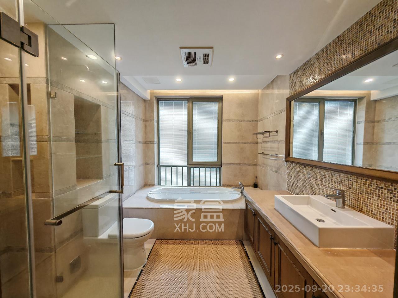 梅溪湖金茂府(金茂广场)(金茂览秀城) 4室3厅3卫 12800.0元/月 梅溪湖金茂府(金茂广场)(金茂览秀城) 4室3厅3卫 12800.0元/月室内图