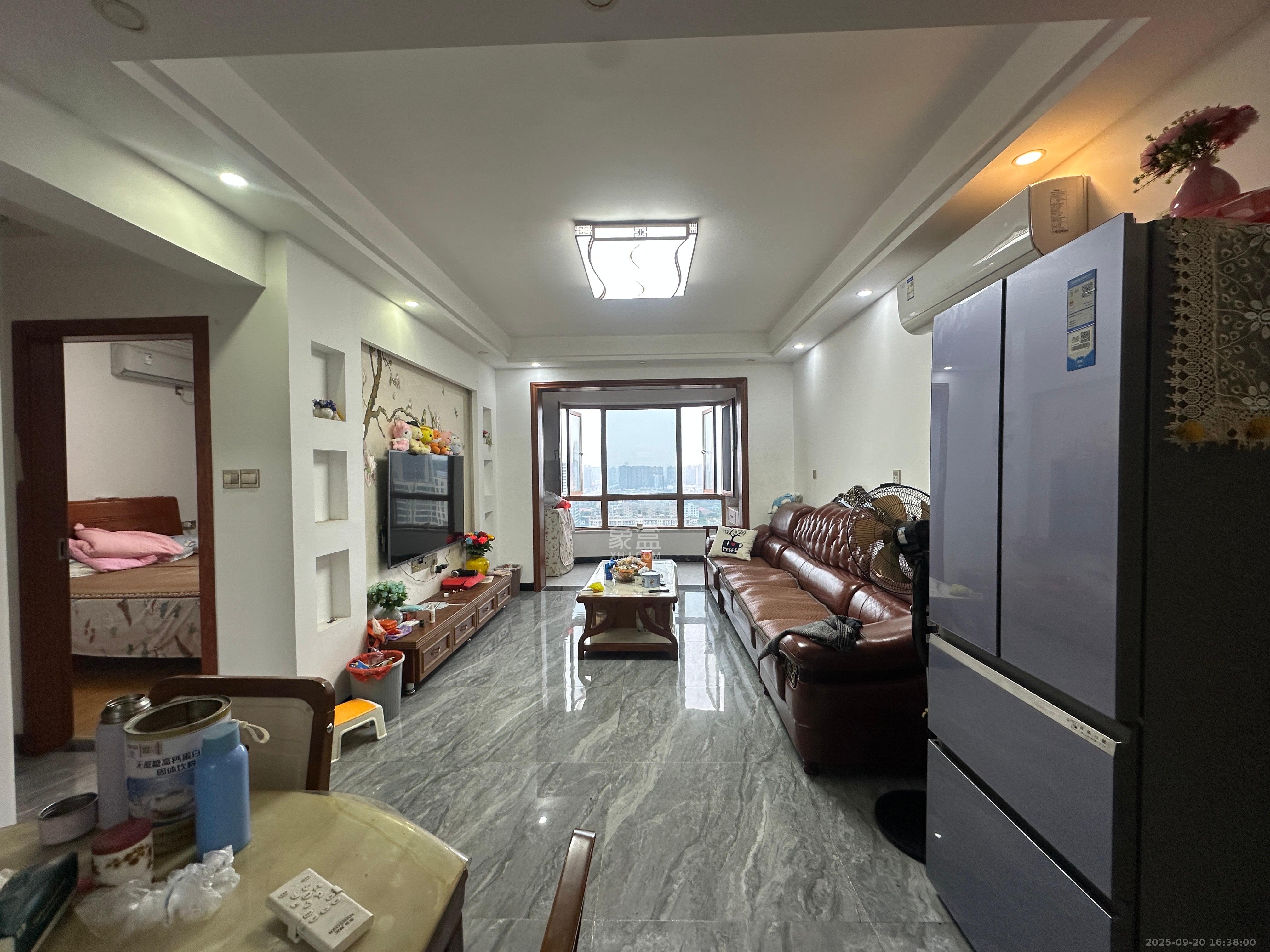 嘉雨兴园 2室1厅1卫 3000.0元/月 嘉雨兴园 2室1厅1卫 3000.0元/月室内图