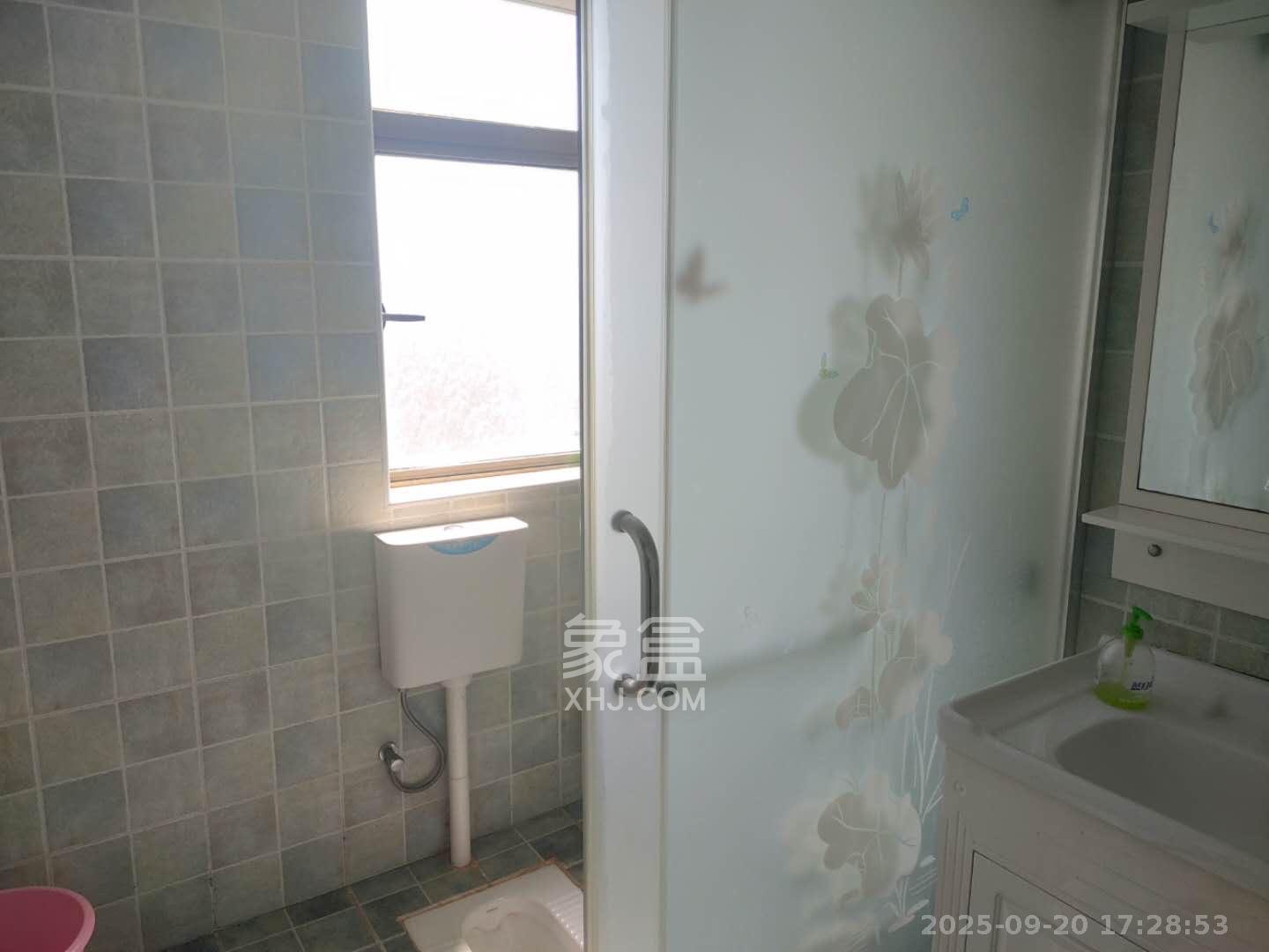 江山帝景哈佛 3室2厅1卫 1900.0元/月 江山帝景哈佛 3室2厅1卫 1900.0元/月室内图