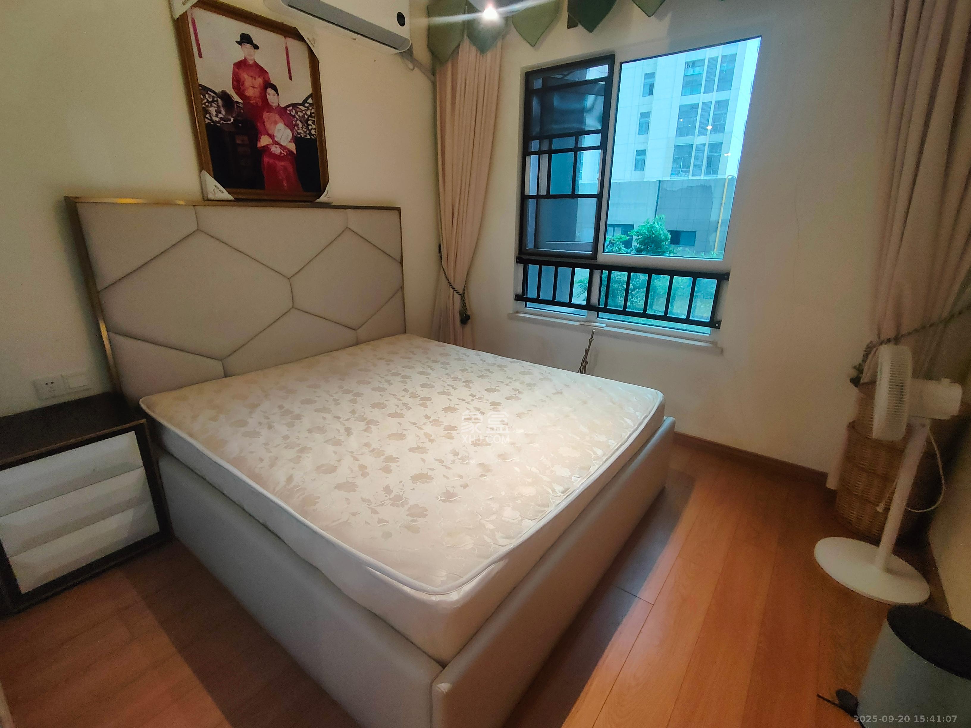 金科时代中心  4室2厅2卫    3600.0元/月