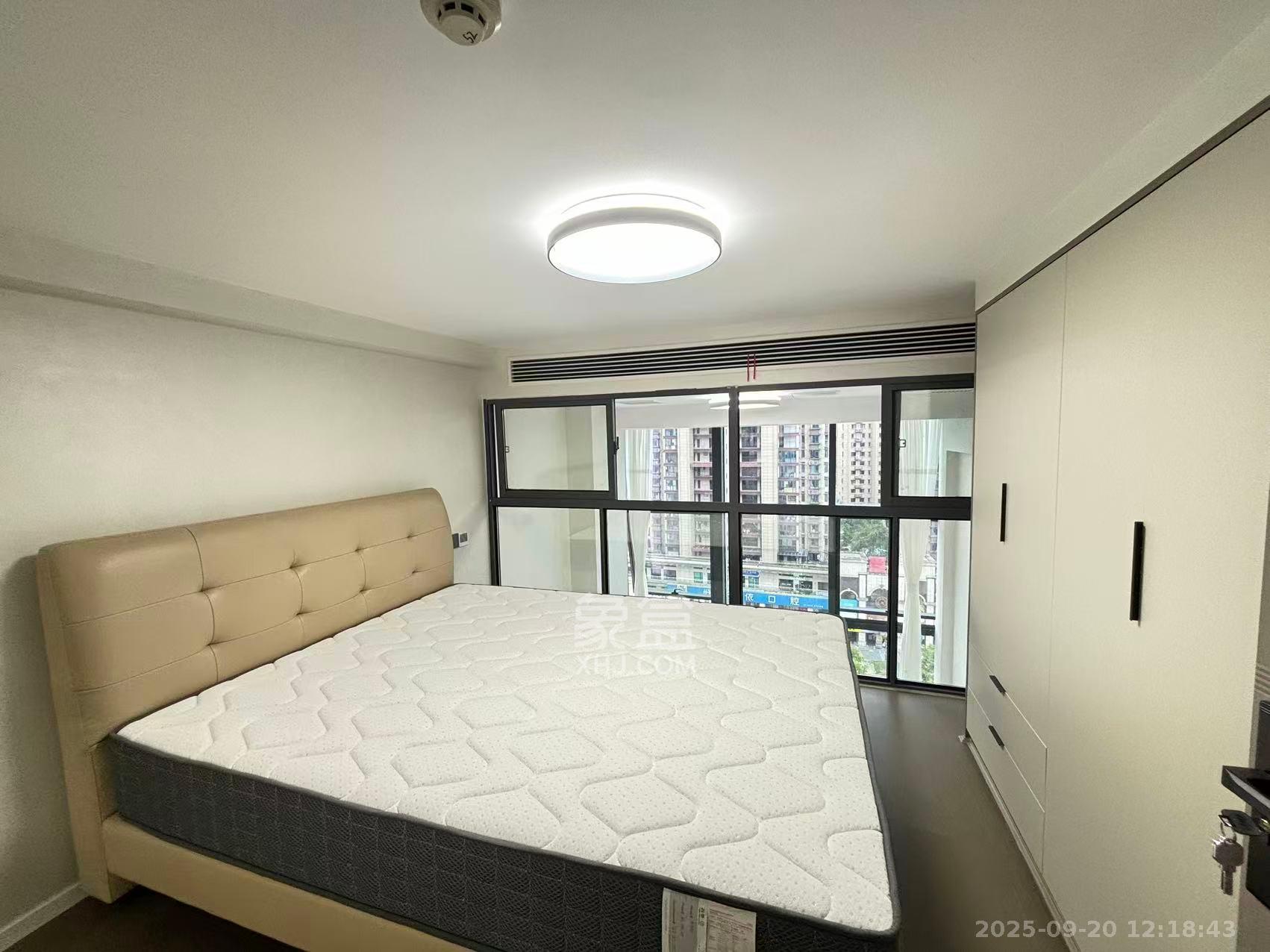 裕天国际商汇中心  2室1厅1卫    2300.0元/月室内图