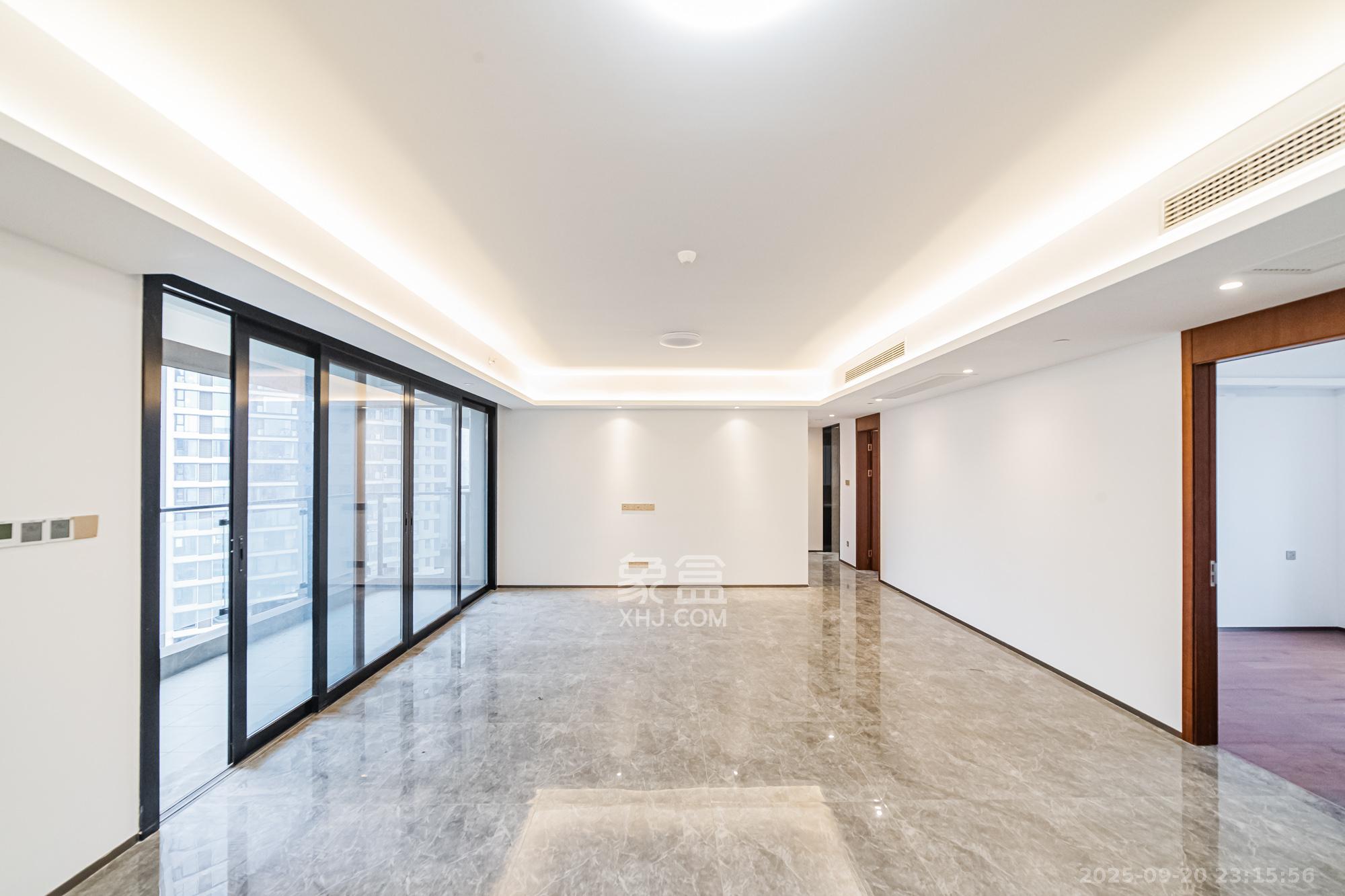 北辰瀚江府  4室2厅2卫    380.0万 北辰瀚江府  4室2厅2卫    380.0万