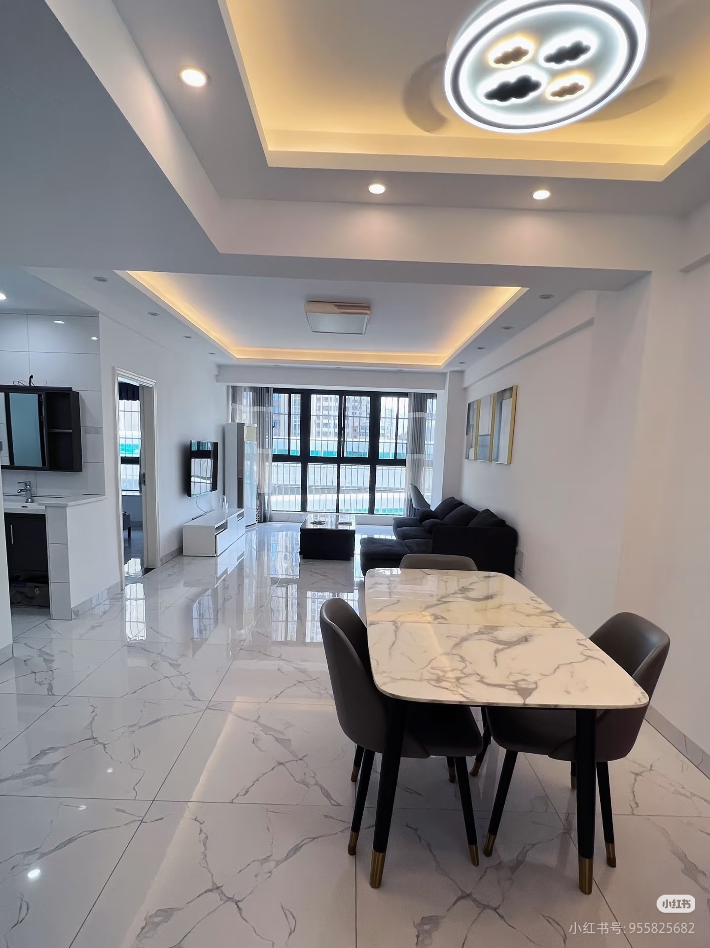 海建花苑小区  1室1厅1卫    2600.0元/月