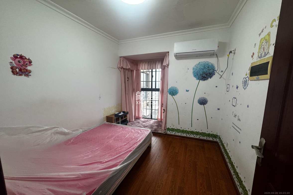 优山美地  3室1厅1卫    2100.0元/月 优山美地  3室1厅1卫    2100.0元/月室内图