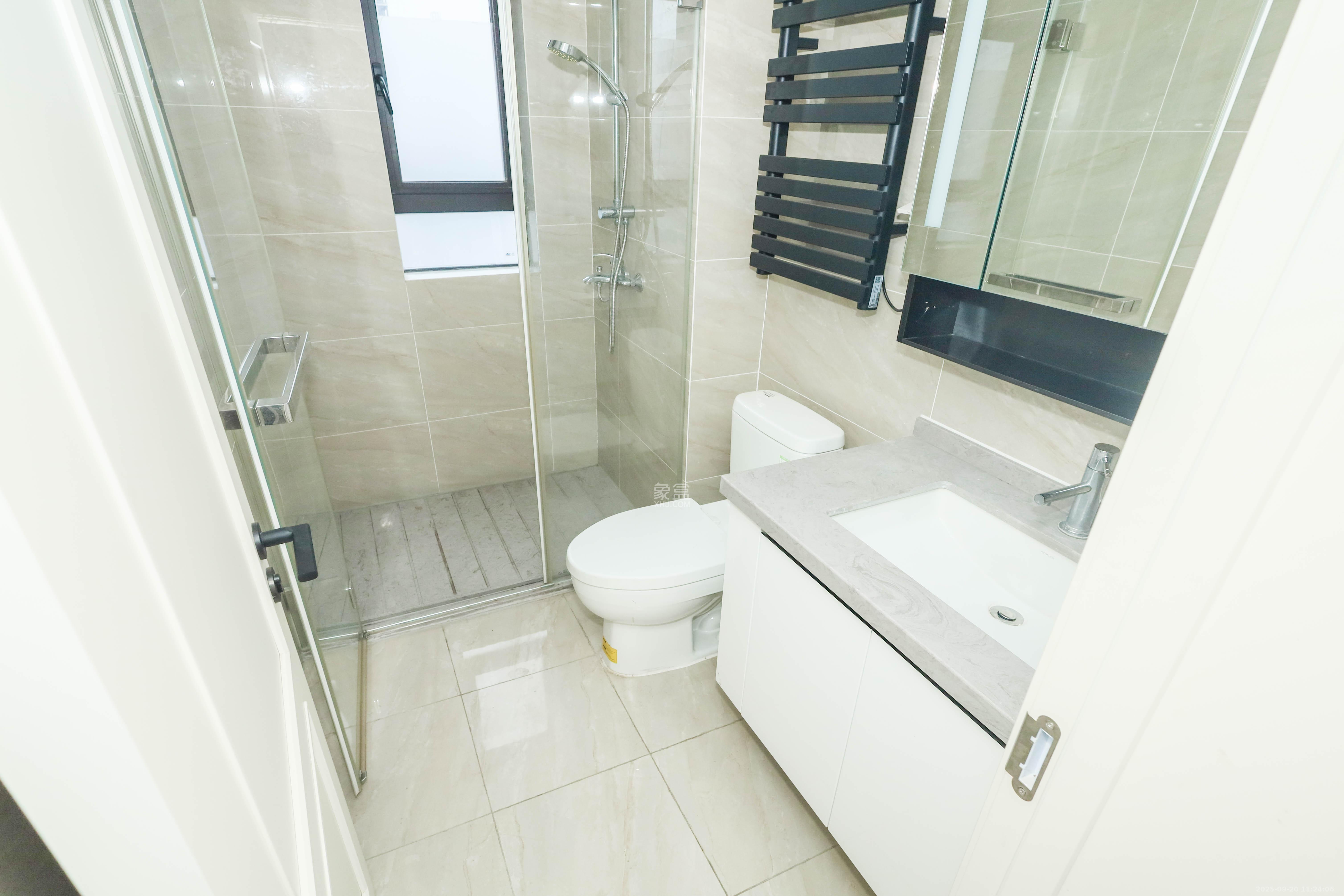 万科金色梦想D区 3室2厅2卫 120.0万 万科金色梦想D区 3室2厅2卫 120.0万卫生间