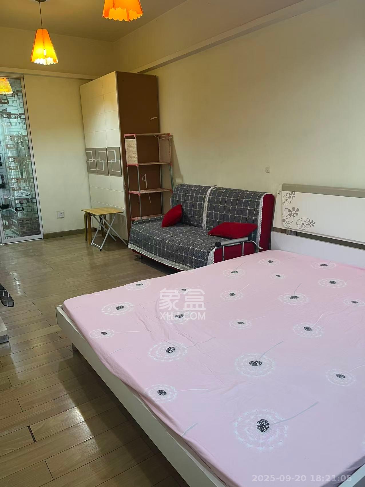 米兰春天 1室1厅1卫 1100.0元/月 米兰春天 1室1厅1卫 1100.0元/月室内图