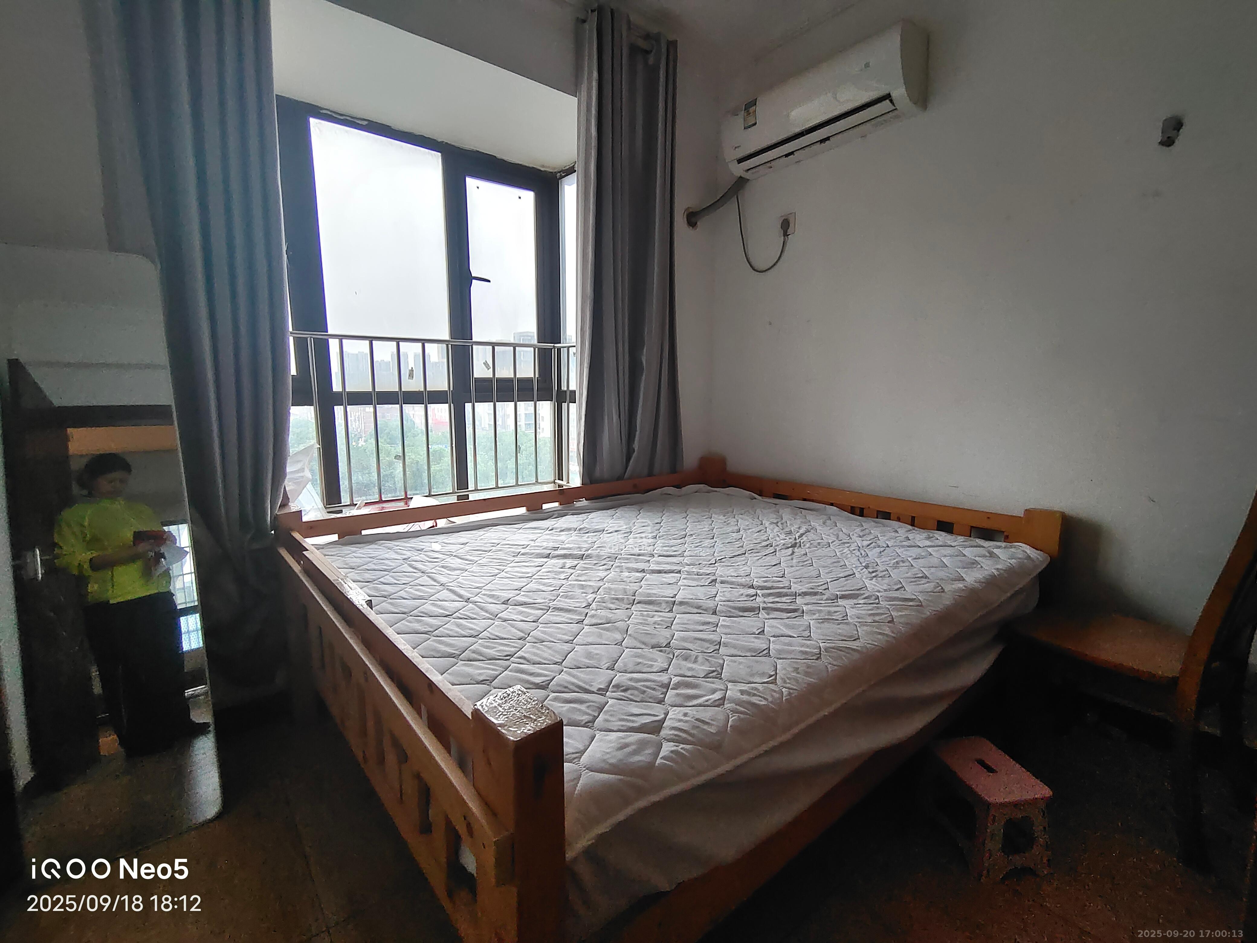 七里香榭 3室2厅1卫 1700.0元/月 七里香榭 3室2厅1卫 1700.0元/月室内图