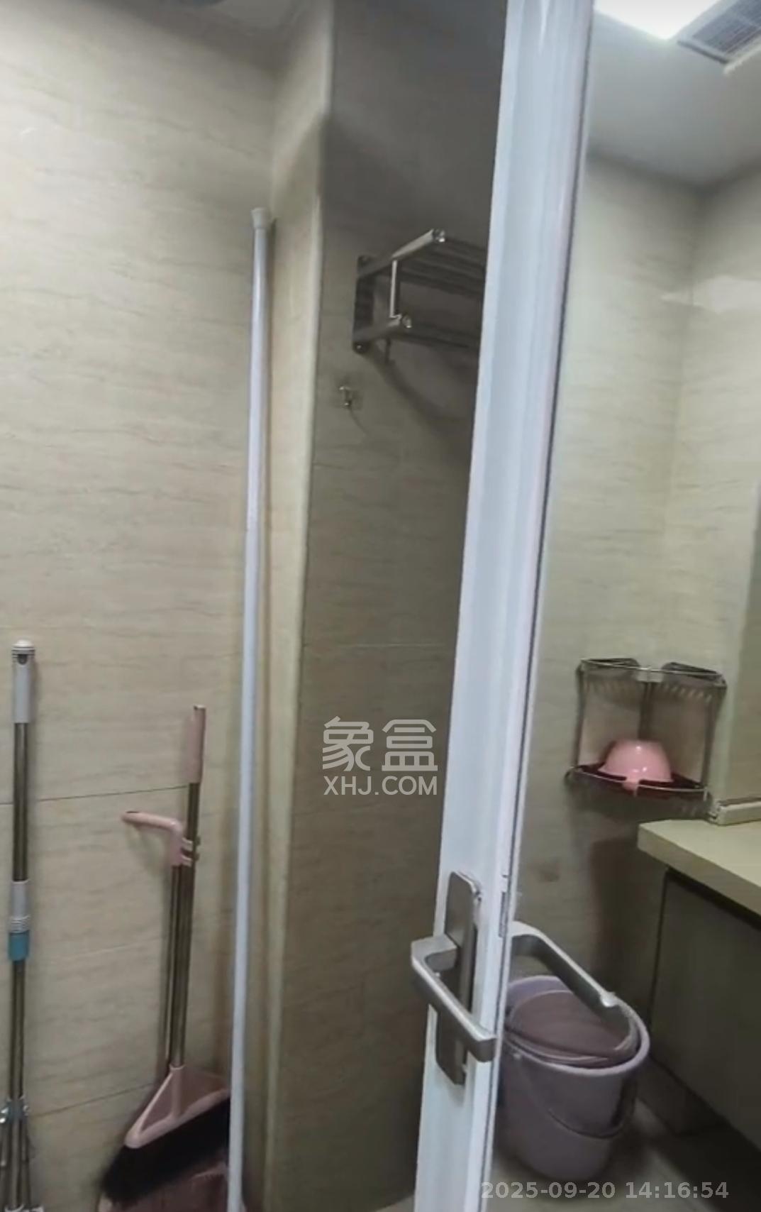 中海新城熙岸(中信新城五期) 1室0厅1卫 1200.0元/月 中海新城熙岸(中信新城五期) 1室0厅1卫 1200.0元/月室内图