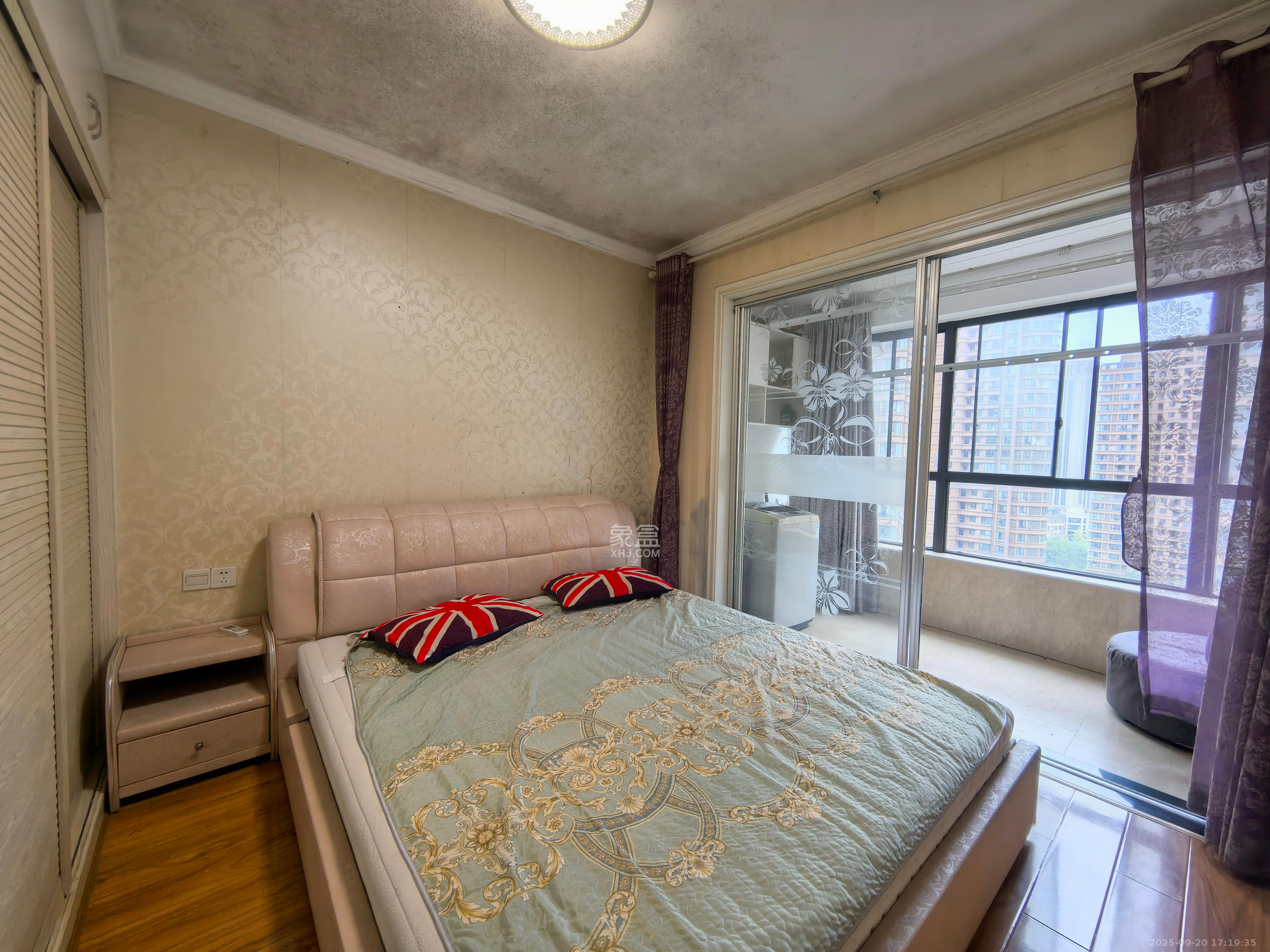 五矿万境水岸一期(万境水岸嘉苑) 3室2厅1卫 2000.0元/月 五矿万境水岸一期(万境水岸嘉苑) 3室2厅1卫 2000.0元/月室内图