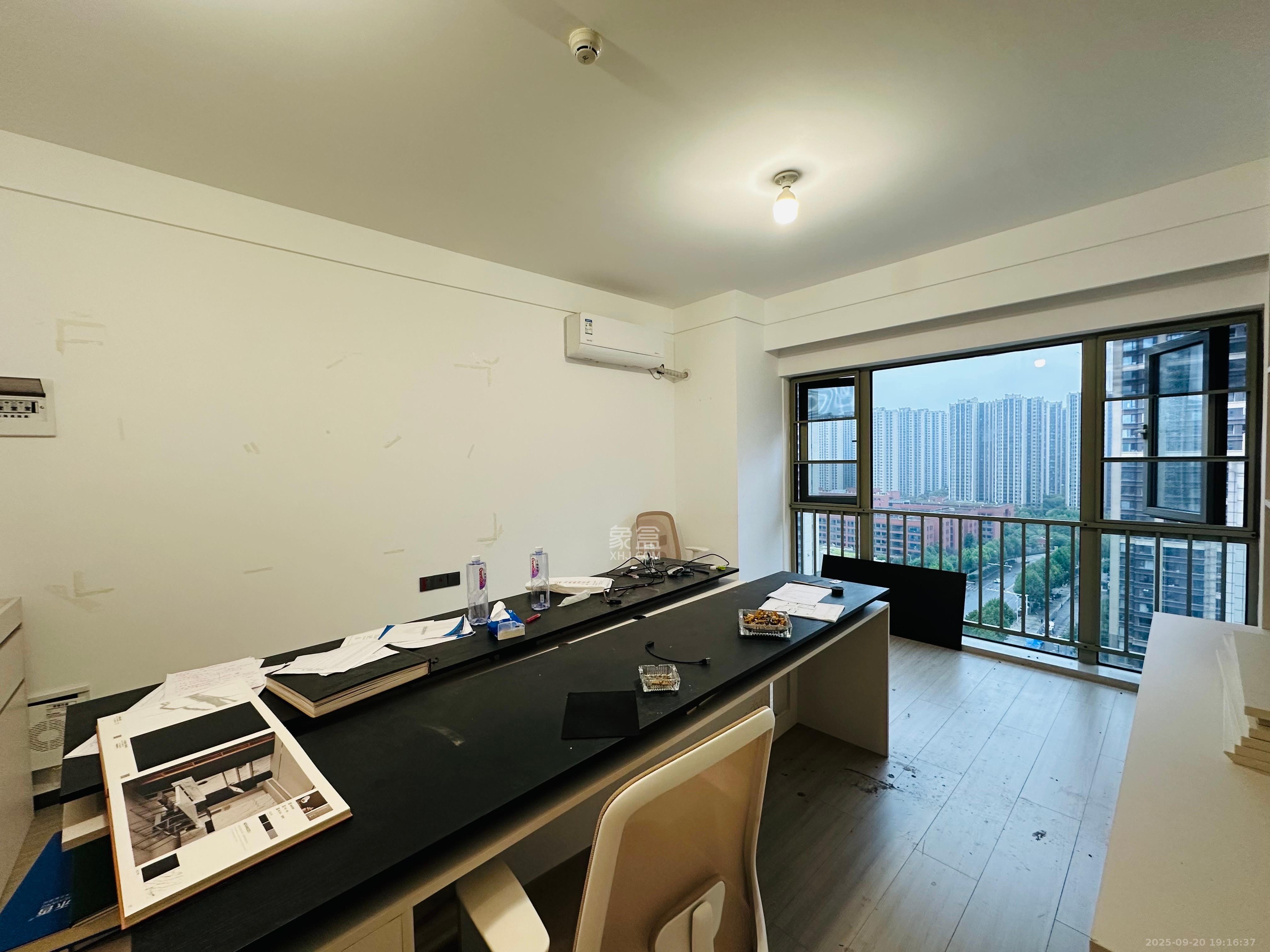 梅溪华府(新城金茂梦想华府) 1室1厅1卫 1800.0元/月 梅溪华府(新城金茂梦想华府) 1室1厅1卫 1800.0元/月室内图