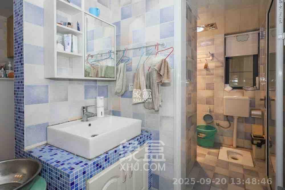 荣盛花语馨苑  2室2厅1卫   2200.00元/月室内图