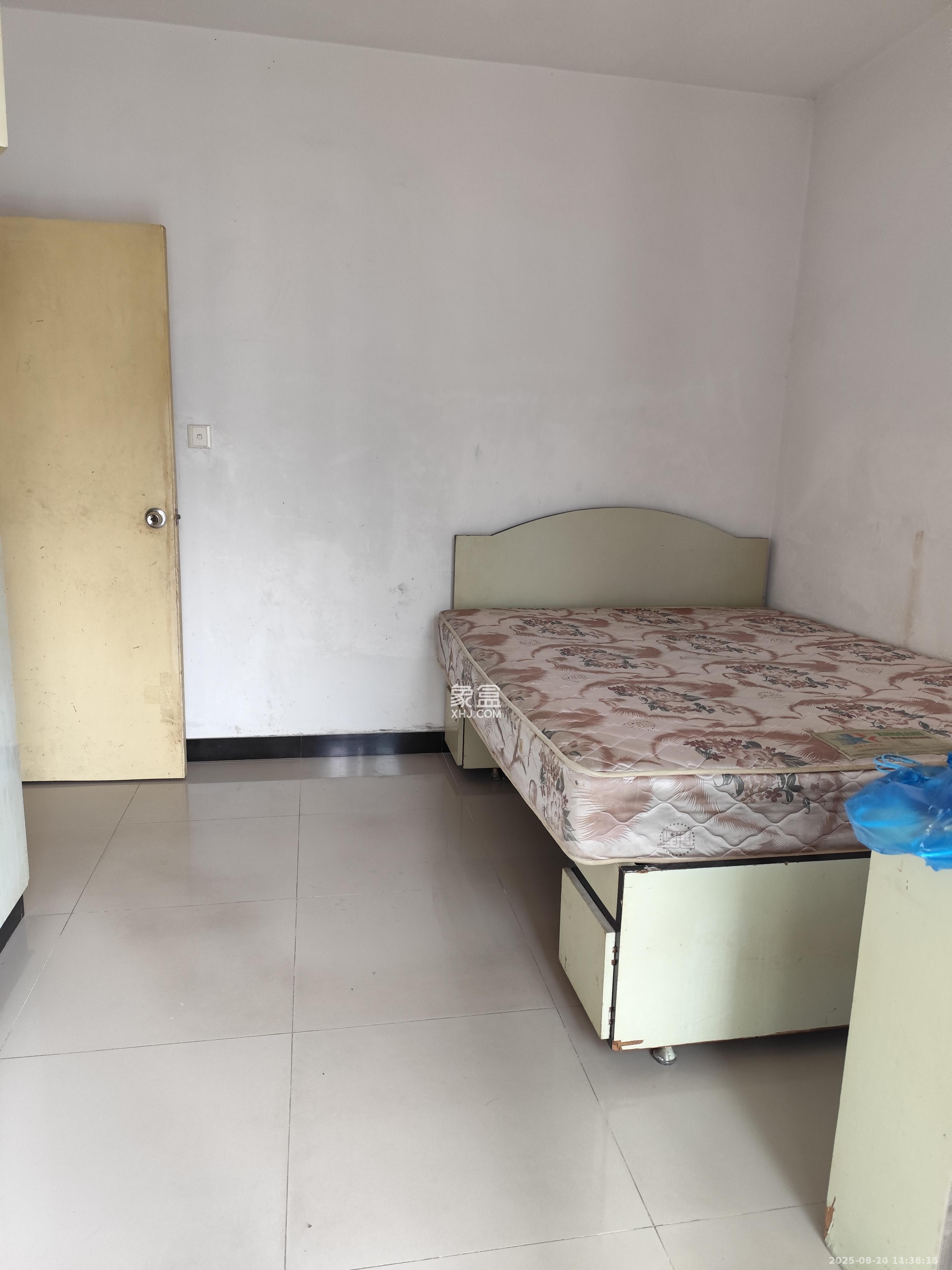 凯通国际城(凯通朝庭) 2室2厅1卫 1600.0元/月 凯通国际城(凯通朝庭) 2室2厅1卫 1600.0元/月室内图