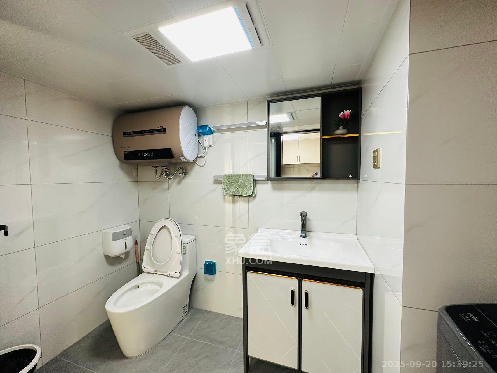 华润琨瑜府 2室1厅1卫 2500.0元/月 华润琨瑜府 2室1厅1卫 2500.0元/月室内图