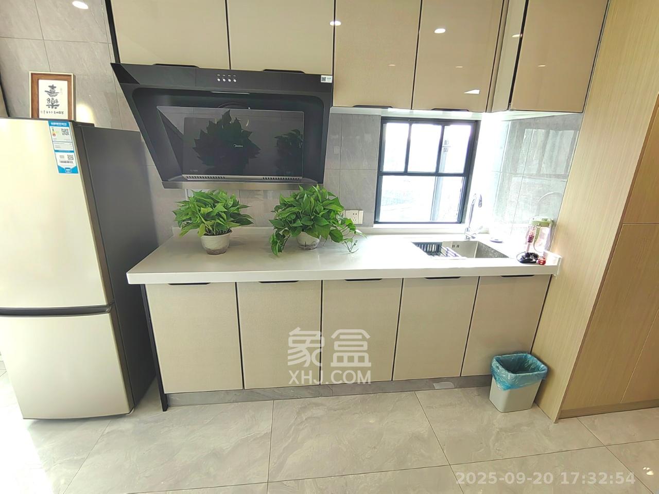 梅溪悦章 2室1厅1卫 2600.0元/月 梅溪悦章 2室1厅1卫 2600.0元/月室内图