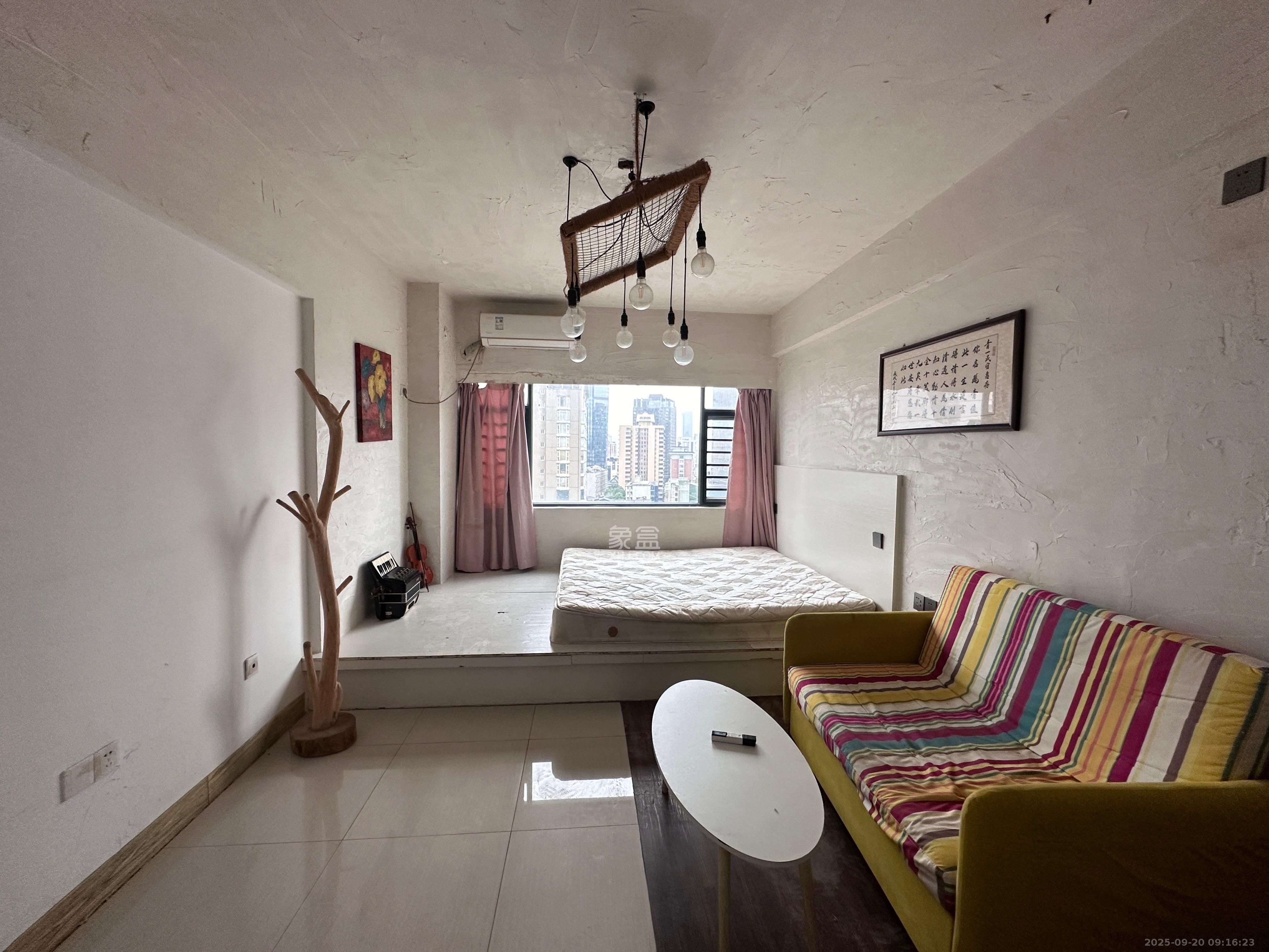 蚂蚁工房 1室1厅1卫 1700.0元/月 蚂蚁工房 1室1厅1卫 1700.0元/月室内图