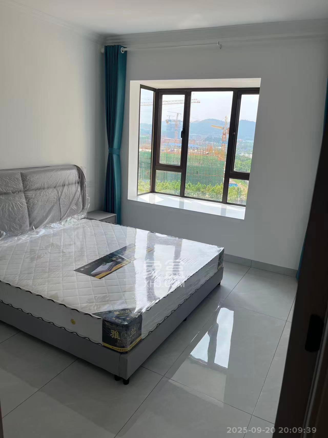 和润园三期 3室2厅2卫 2800.0元/月 和润园三期 3室2厅2卫 2800.0元/月室内图