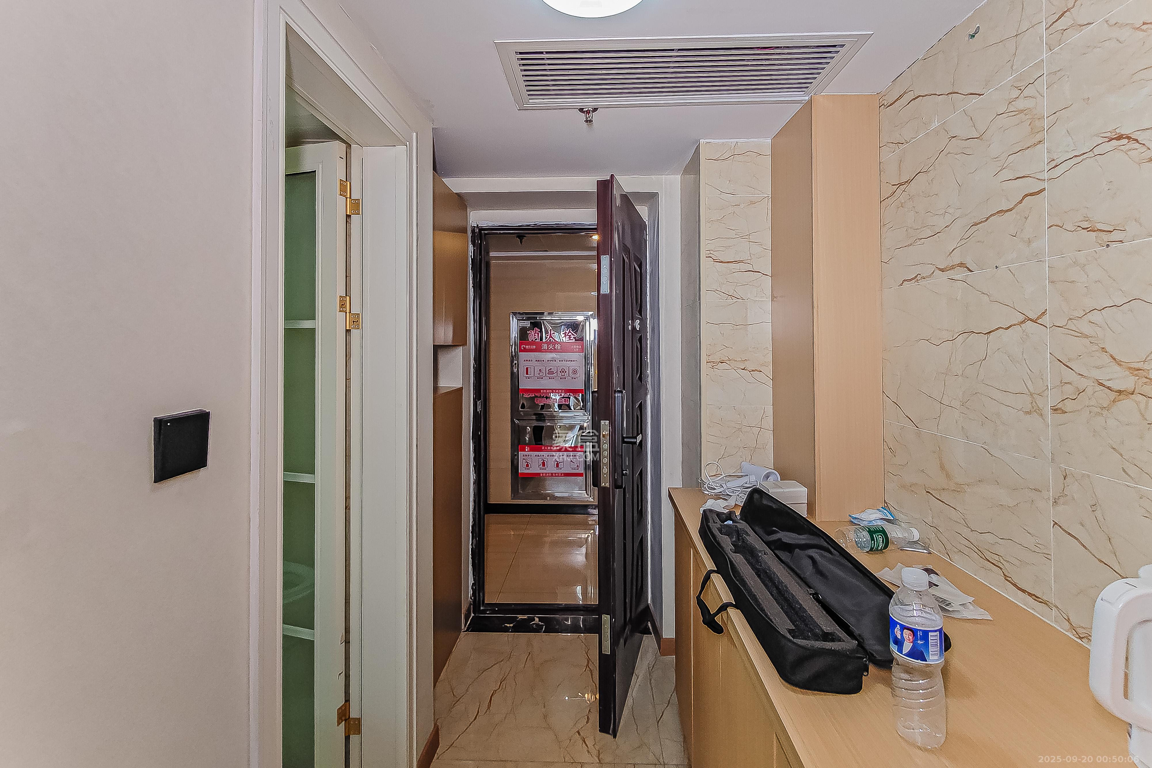 保利国际广场  1室1厅1卫    35.6万厨房