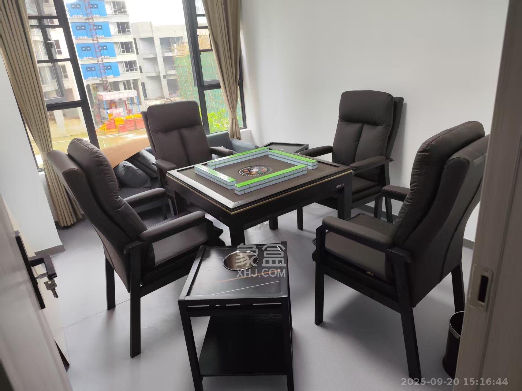 辉煌国际城三期 4室2厅2卫 3680.0元/月 辉煌国际城三期 4室2厅2卫 3680.0元/月室内图