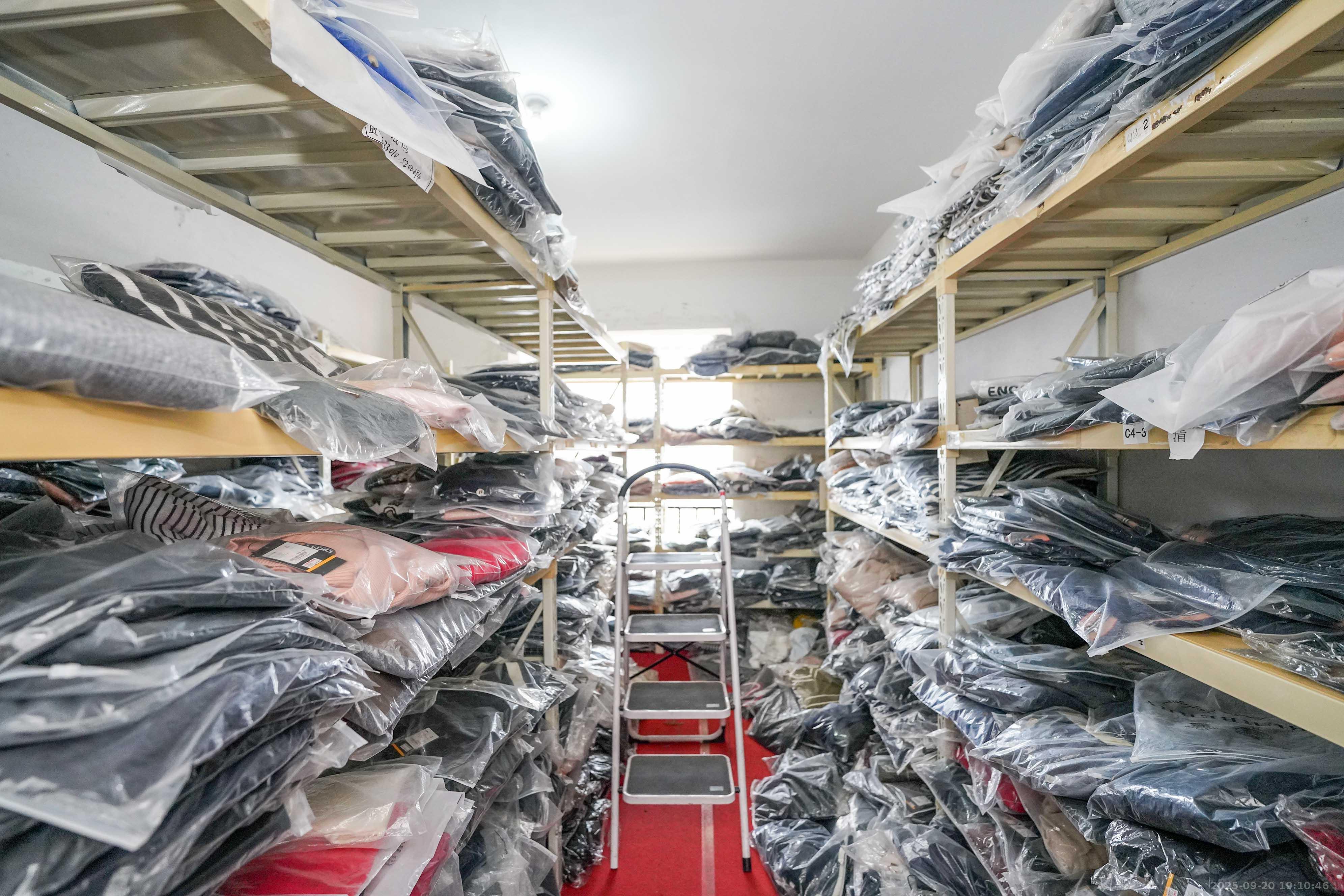 理工大学职工单位房青年汇 4室2厅2卫 86.0万 理工大学职工单位房青年汇 4室2厅2卫 86.0万卧室