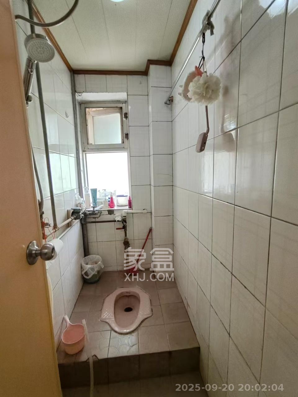 省政府机关二院 2室1厅1卫 2600.0元/月 省政府机关二院 2室1厅1卫 2600.0元/月室内图